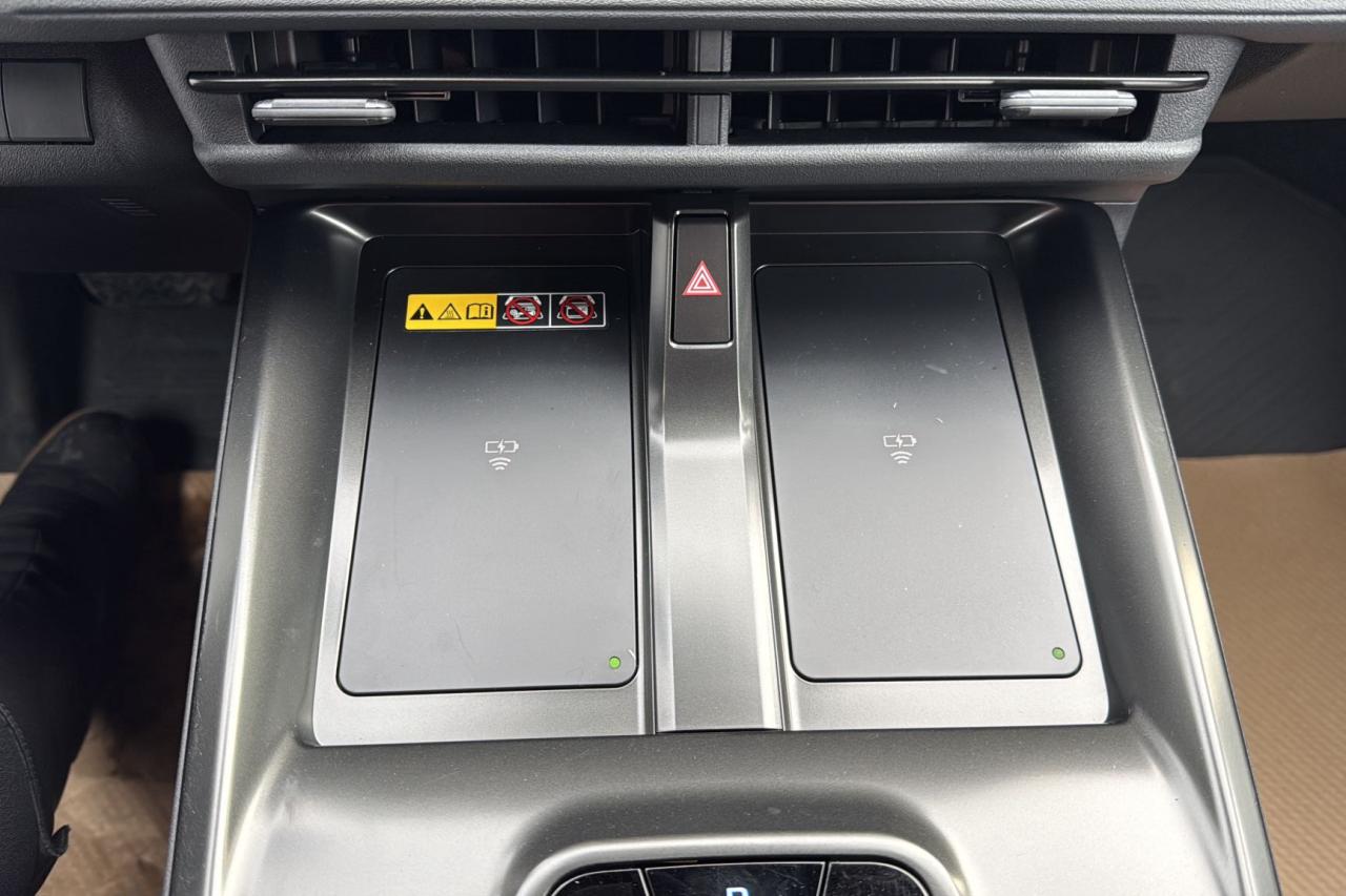 2026 Toyota bZ XLE AWD Photo