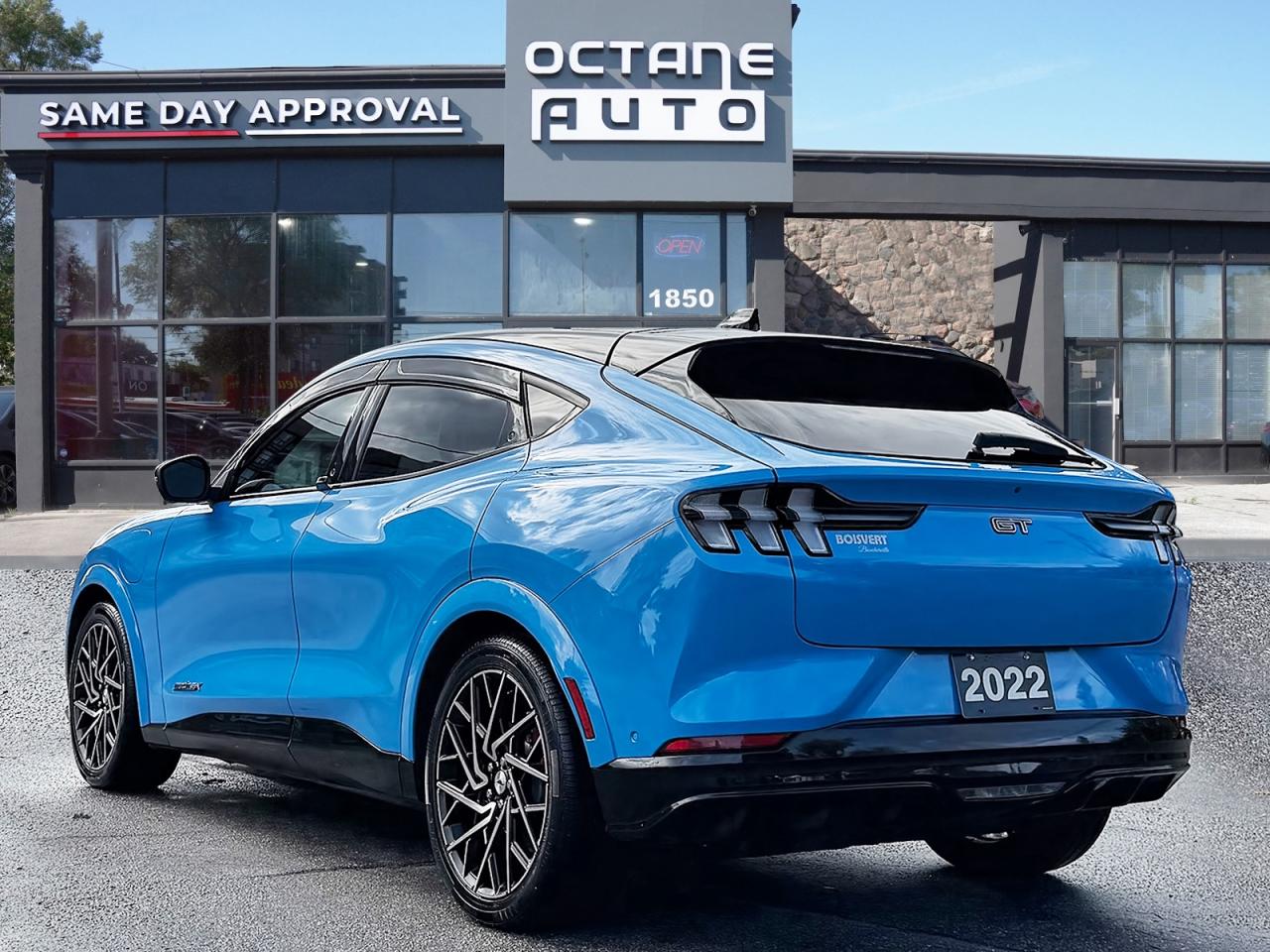 2022 Ford Mustang Mach-E GT Performance Edition AWD Photo3