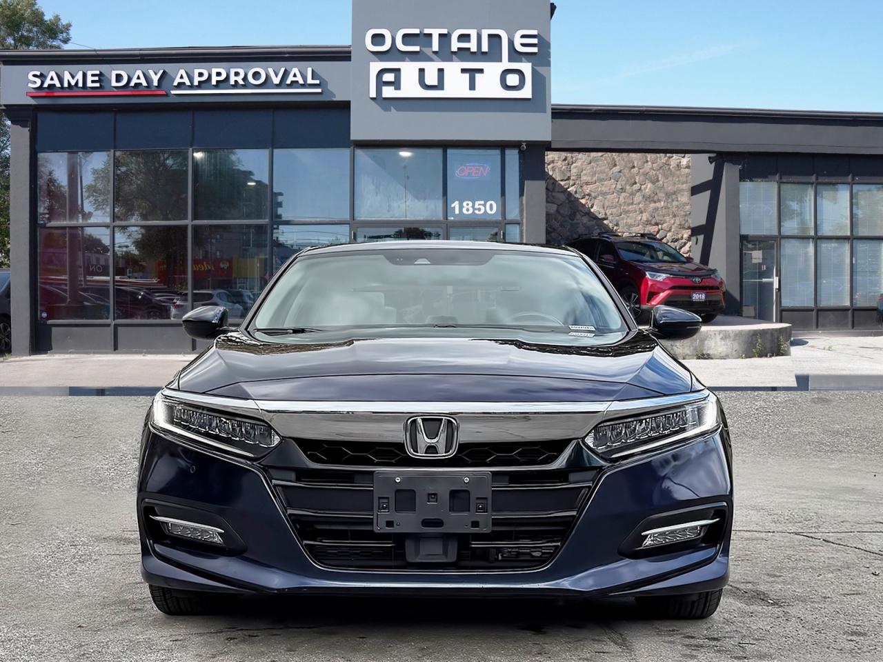 2018 Honda Accord Hybrid Touring - Photo #2