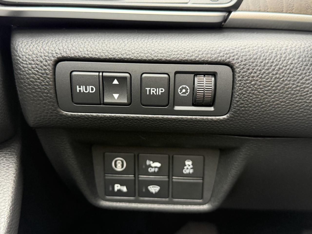 2018 Honda Accord Hybrid Touring - Photo #28