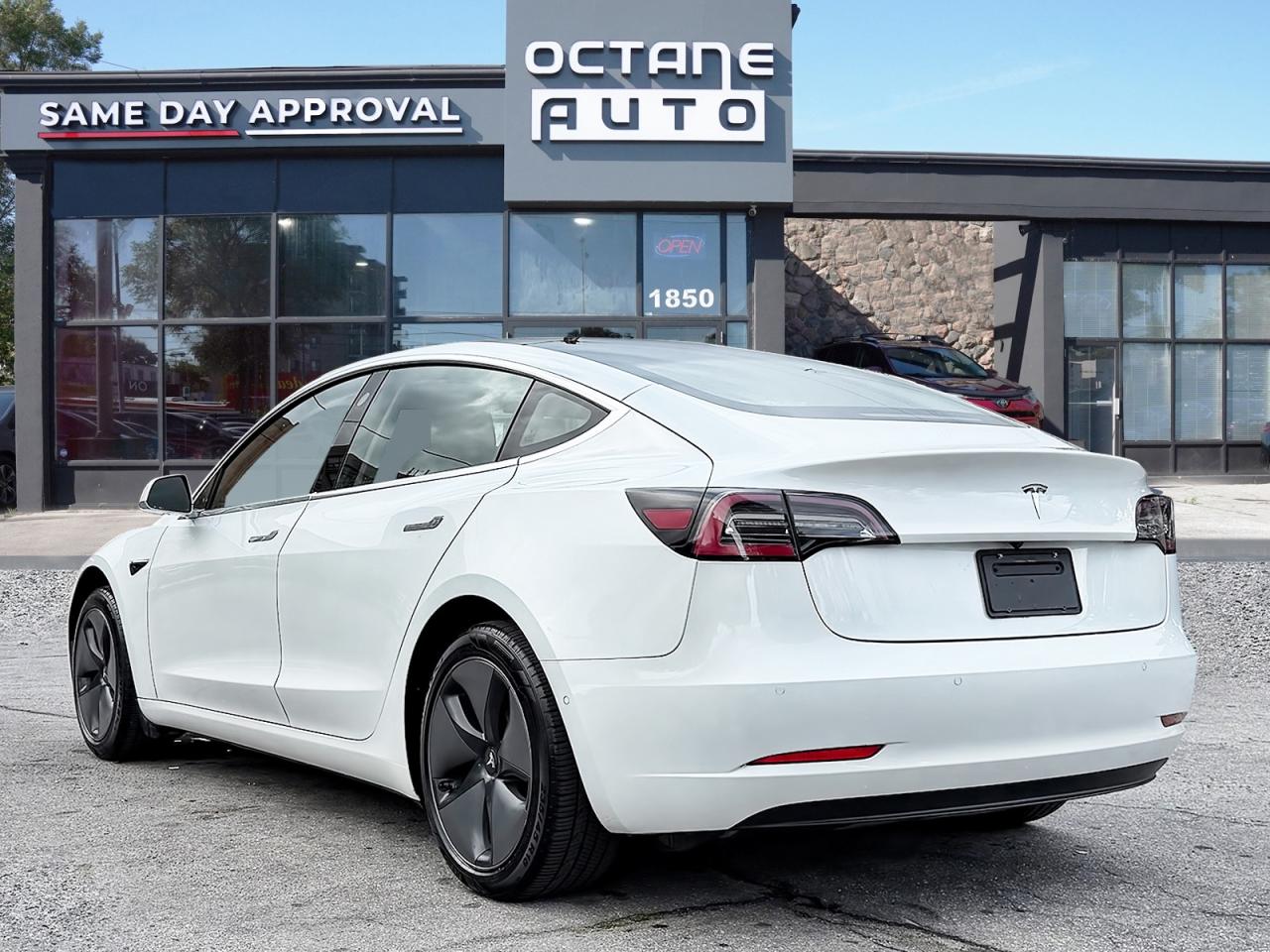 2020 Tesla Model 3 Base Photo3