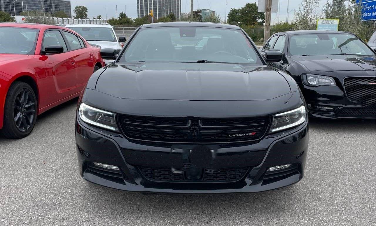 2023 Dodge Charger SXT AWD - Photo #3