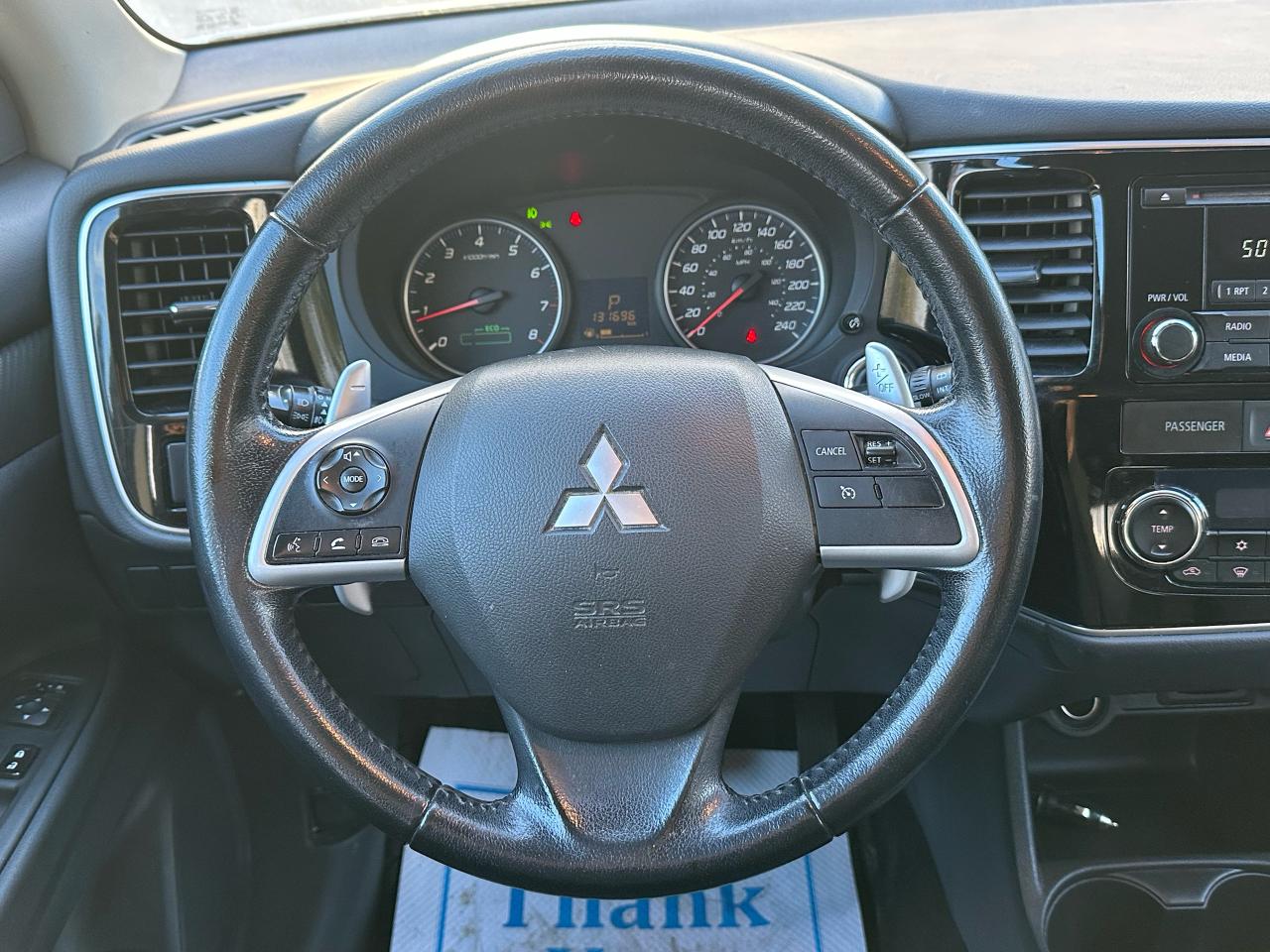 2014 Mitsubishi Outlander SE - Photo #10