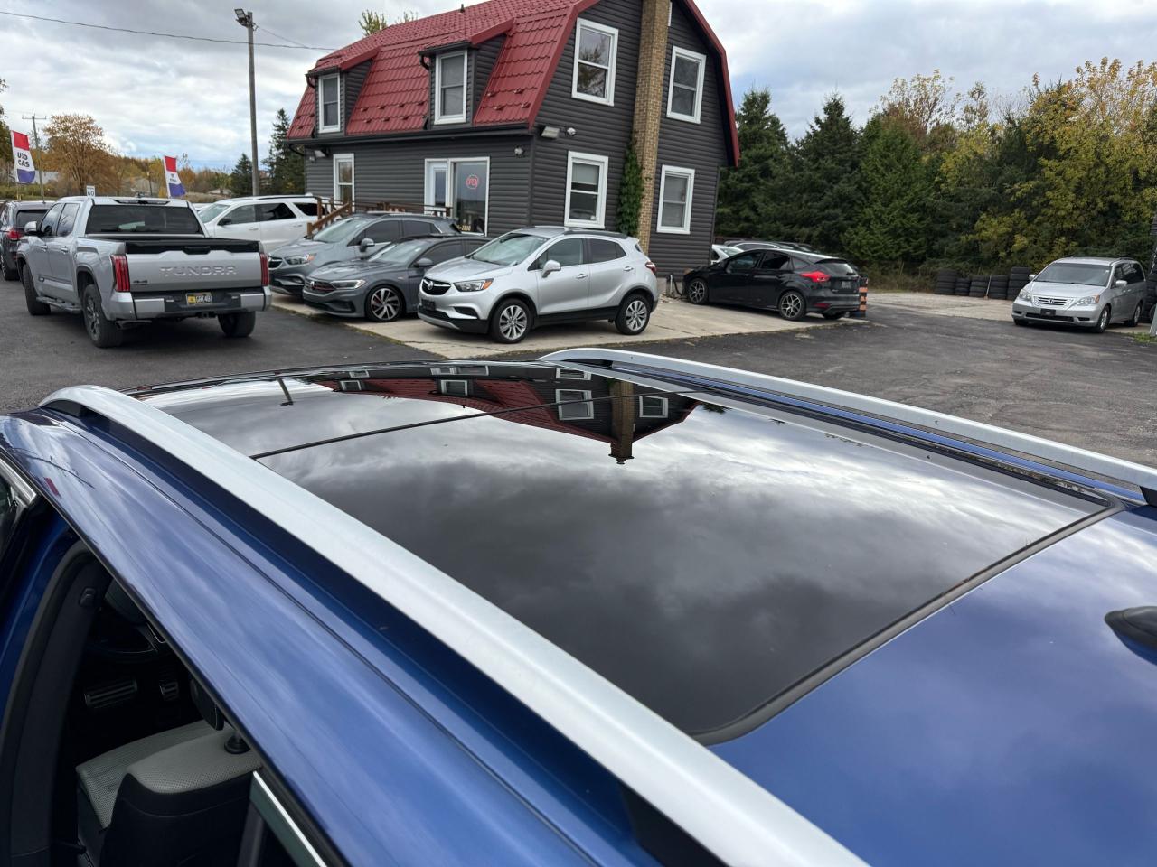 2017 Volkswagen Touareg Wolfsburg Edition Photo