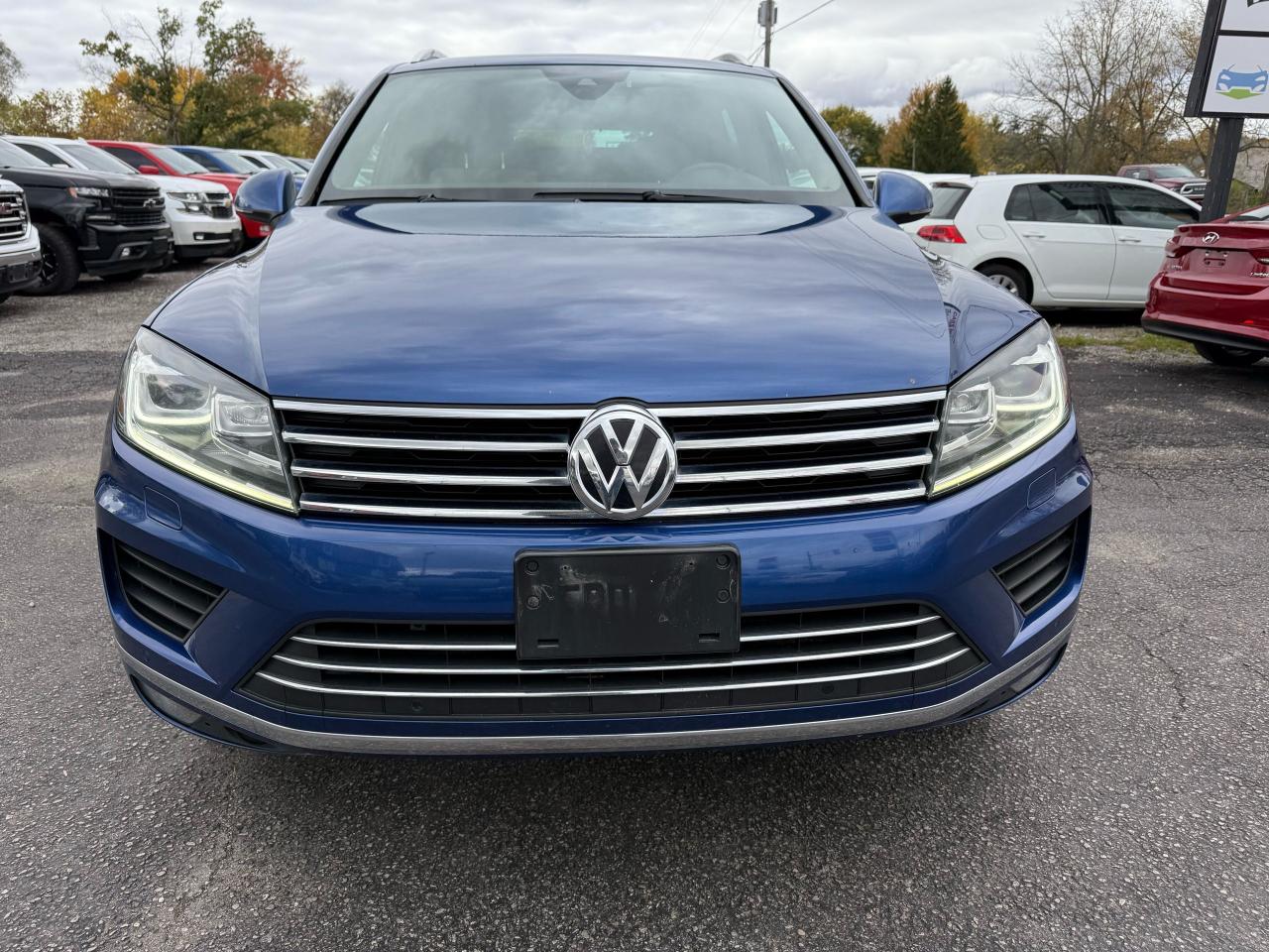 2017 Volkswagen Touareg Wolfsburg Edition Photo