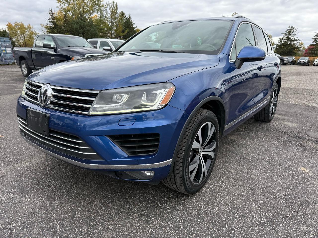 2017 Volkswagen Touareg Wolfsburg Edition Photo