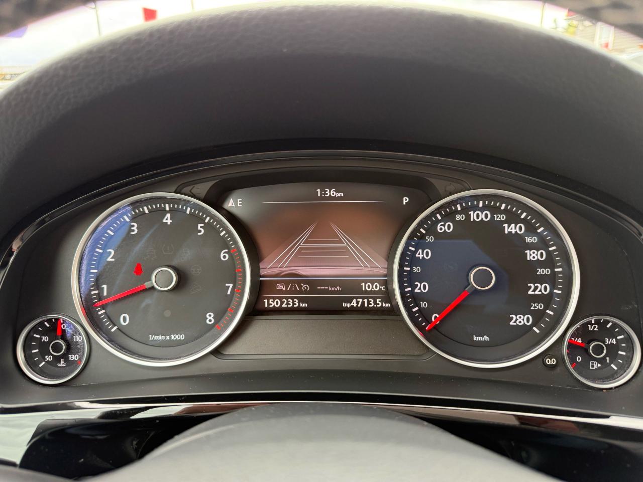 2017 Volkswagen Touareg Wolfsburg Edition Photo