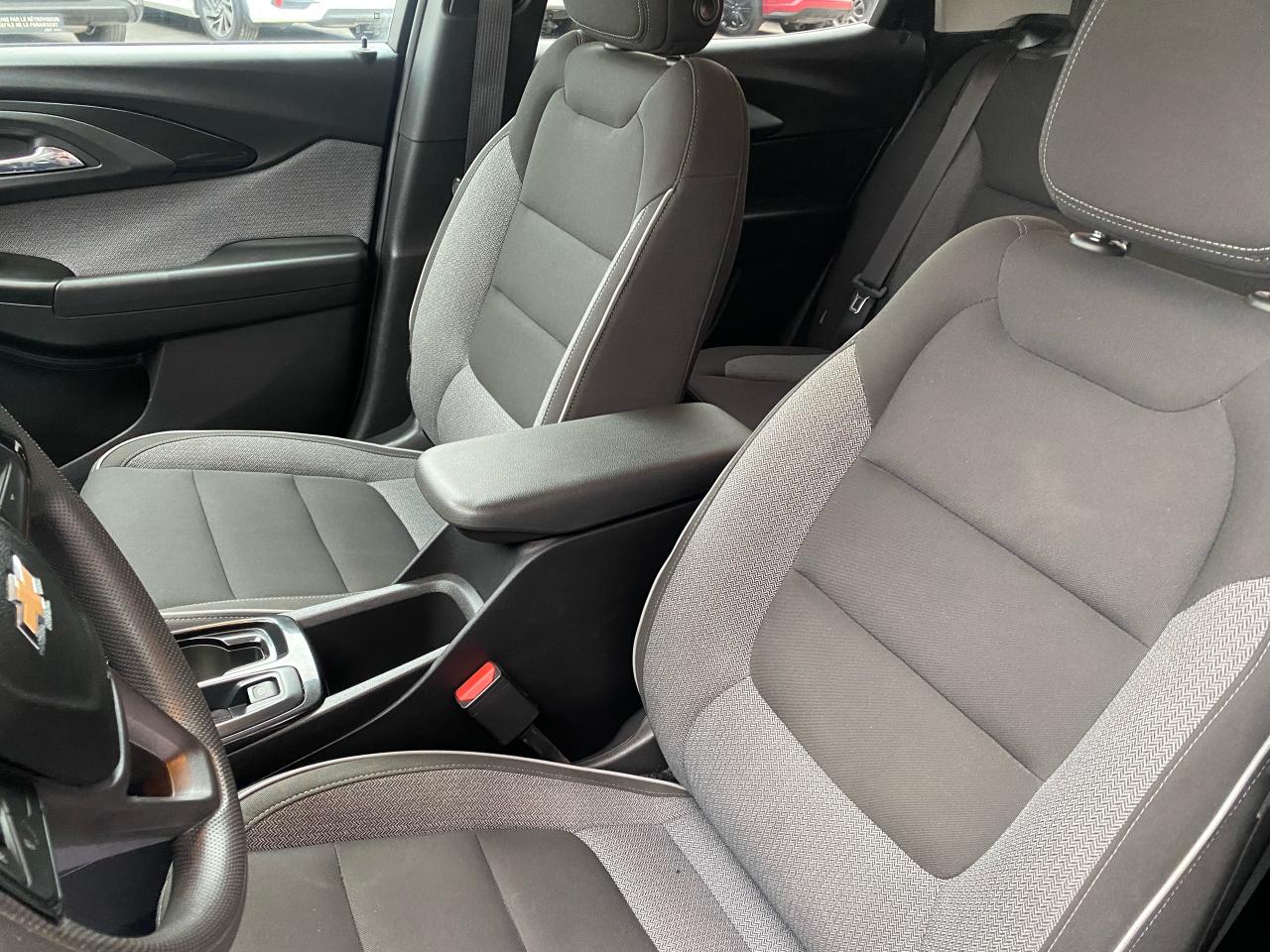 2021 Chevrolet TrailBlazer AWD 4dr LT Photo