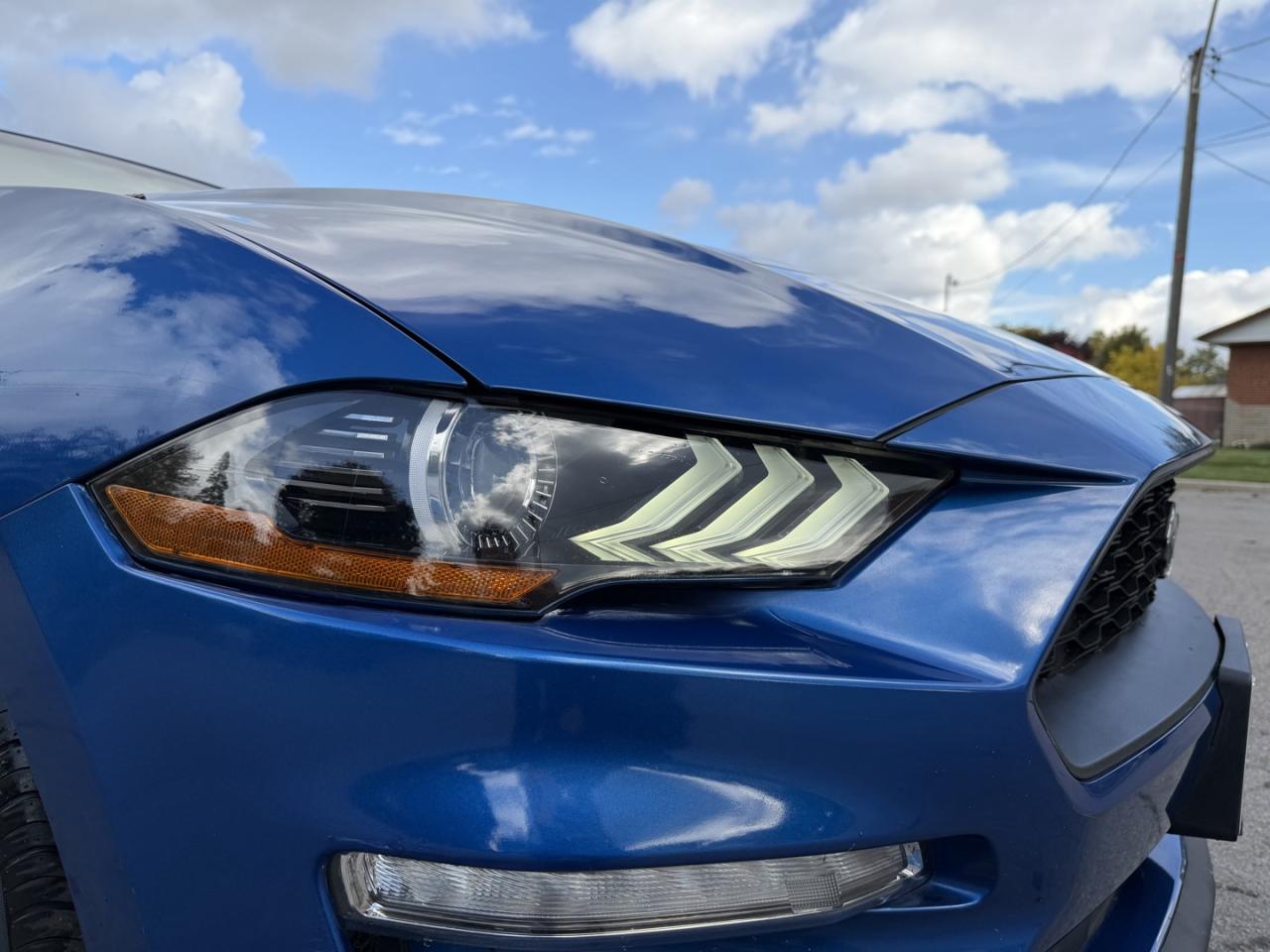 2018 Ford Mustang ECOBOOST COUPE - Photo #6