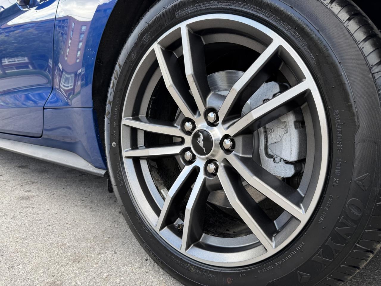 2018 Ford Mustang ECOBOOST COUPE - Photo #7