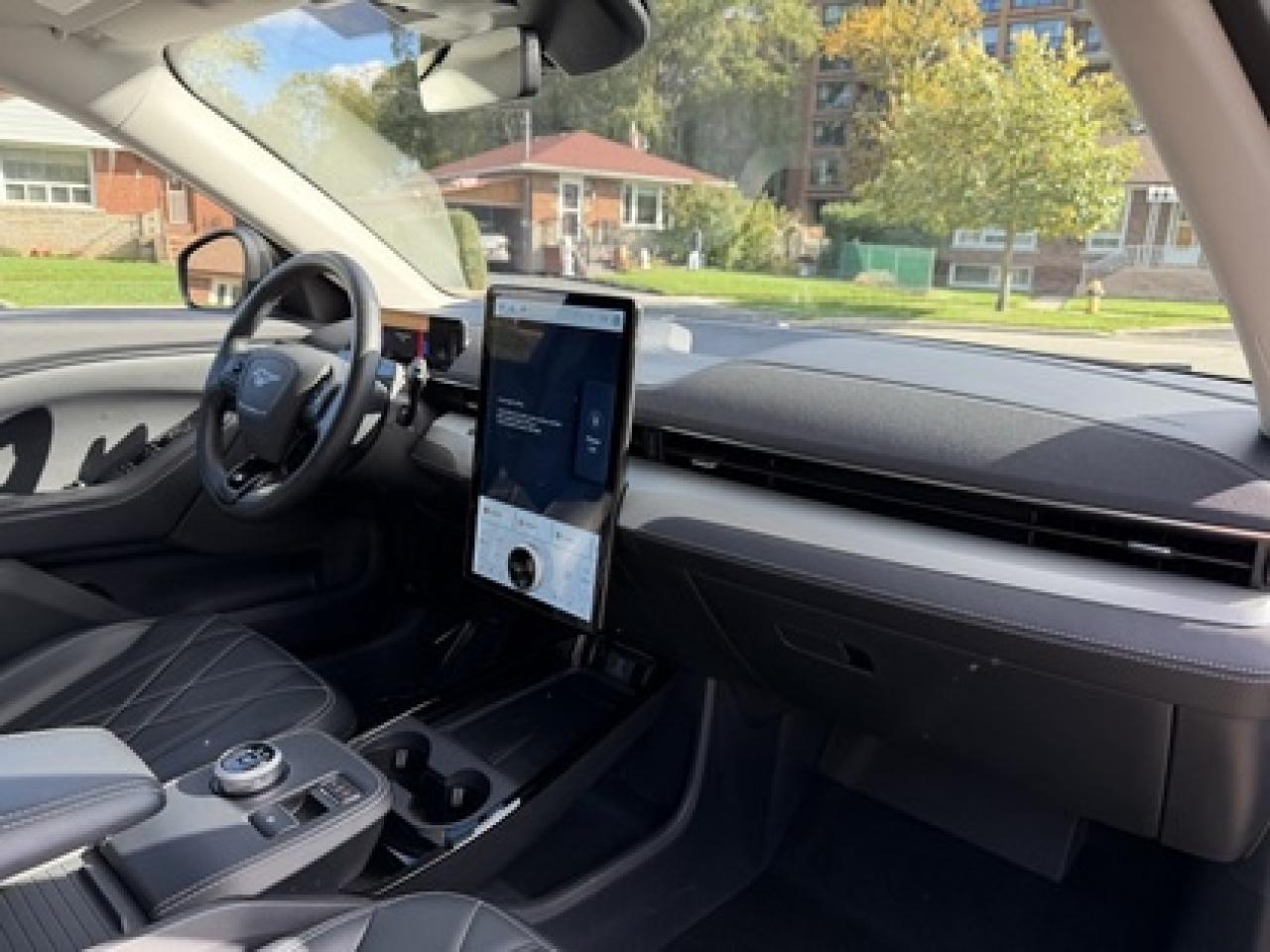 2022 Ford Mustang Mach-E Select AWD Photo