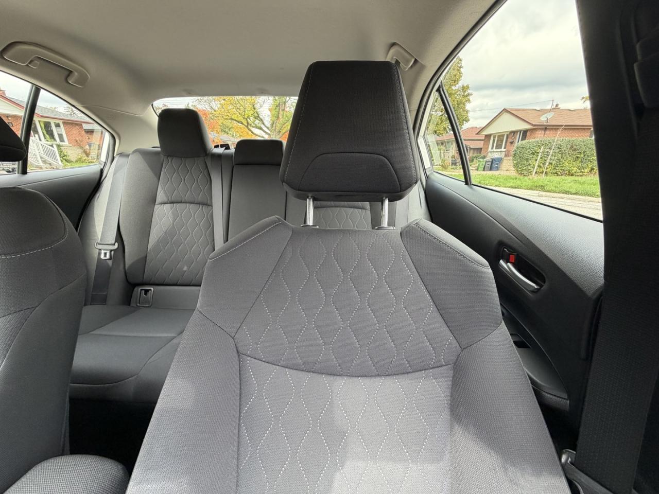 2020 Toyota Corolla LE Hybrid - Photo #20