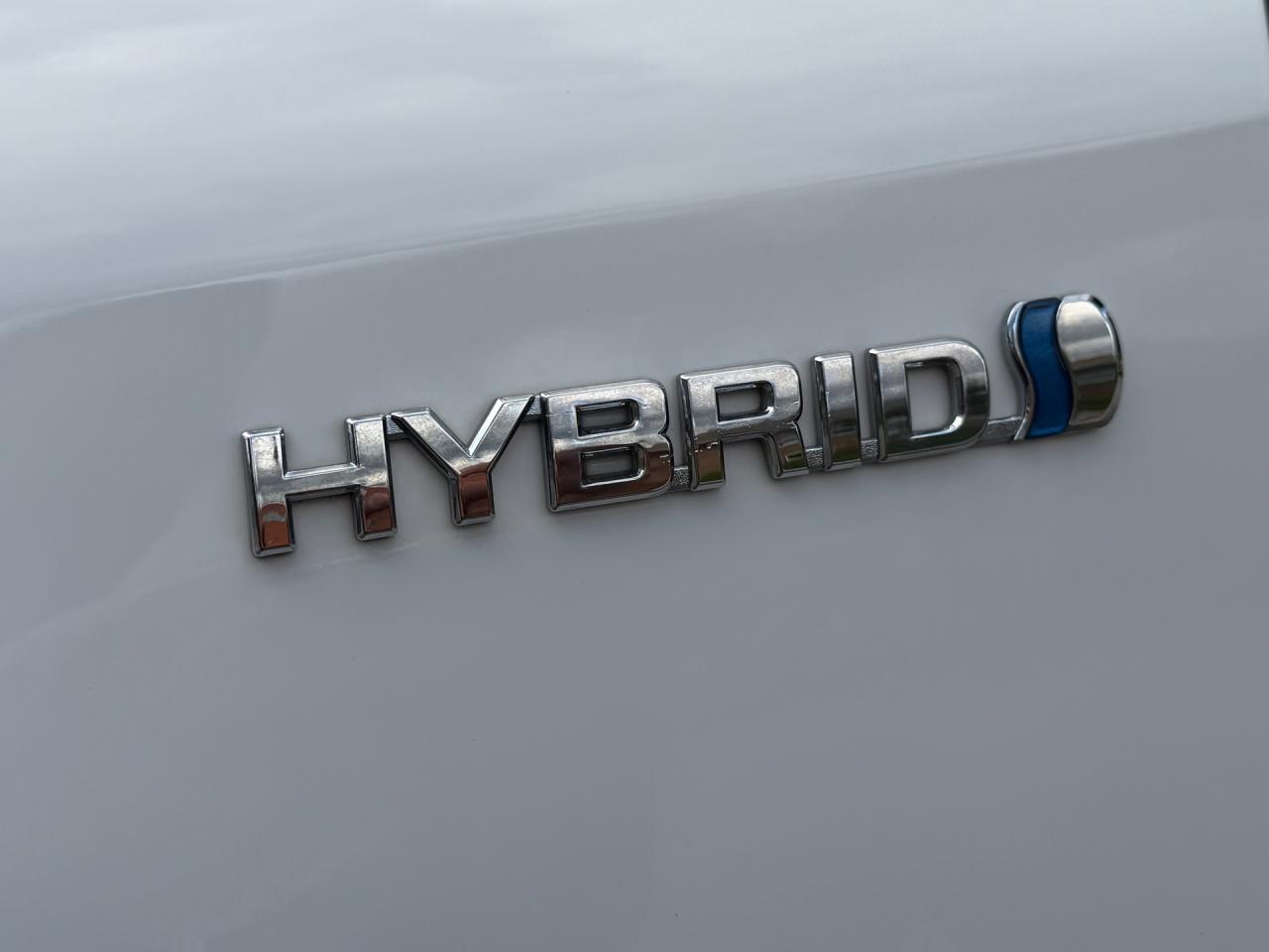 2020 Toyota Corolla LE Hybrid - Photo #22