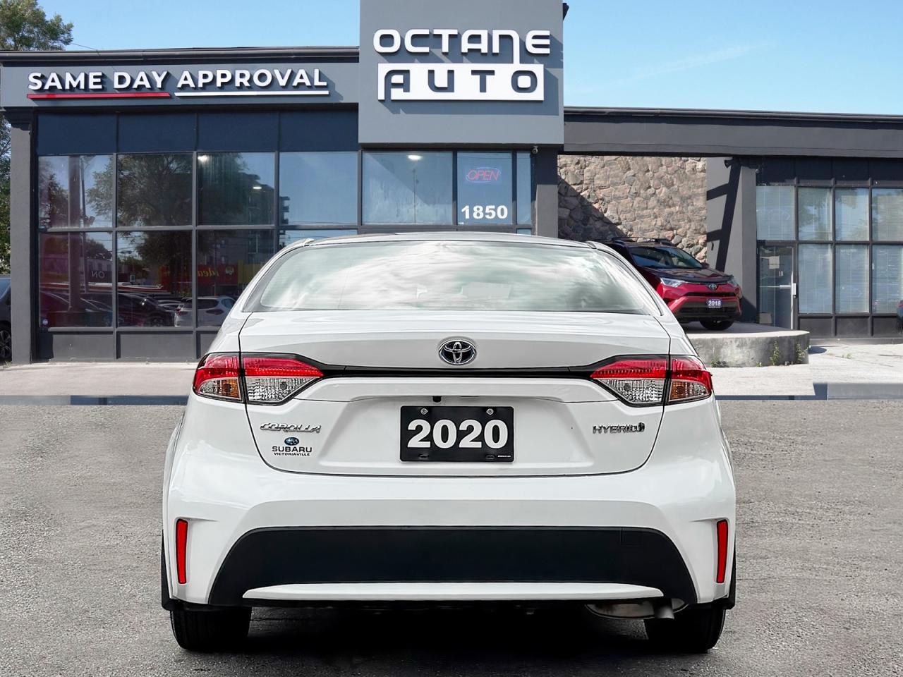 2020 Toyota Corolla LE Hybrid - Photo #5