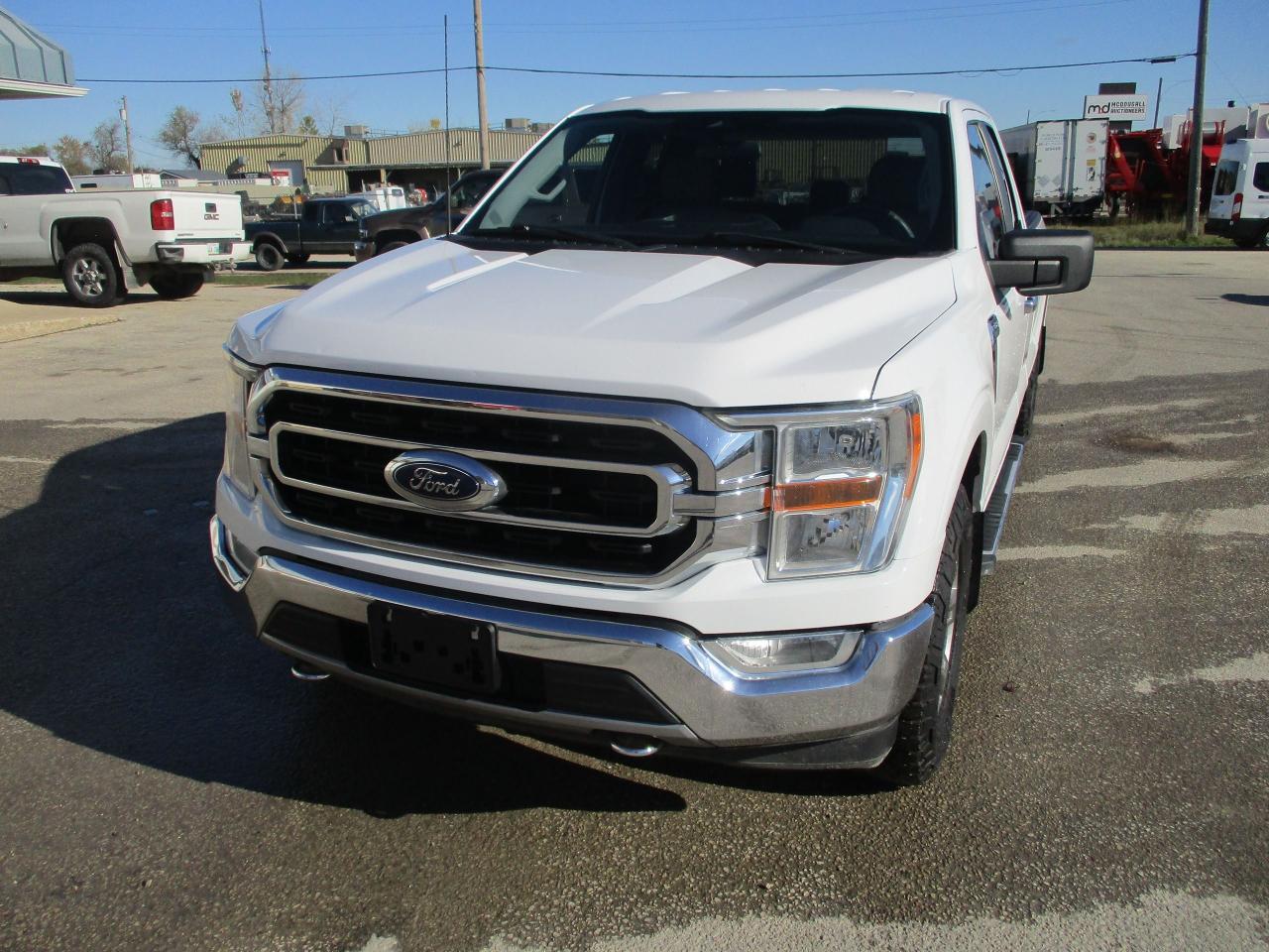 2021 Ford F-150 XLT - Photo #2