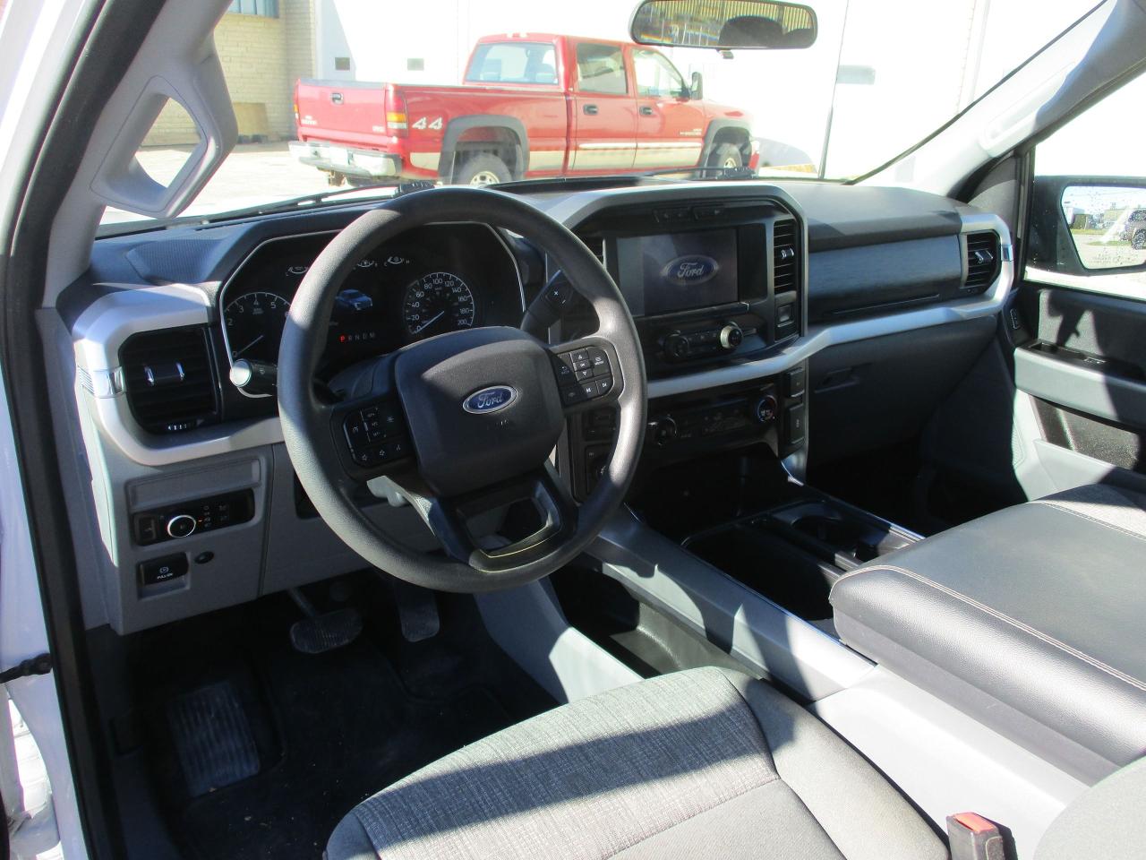 2021 Ford F-150 XLT - Photo #8