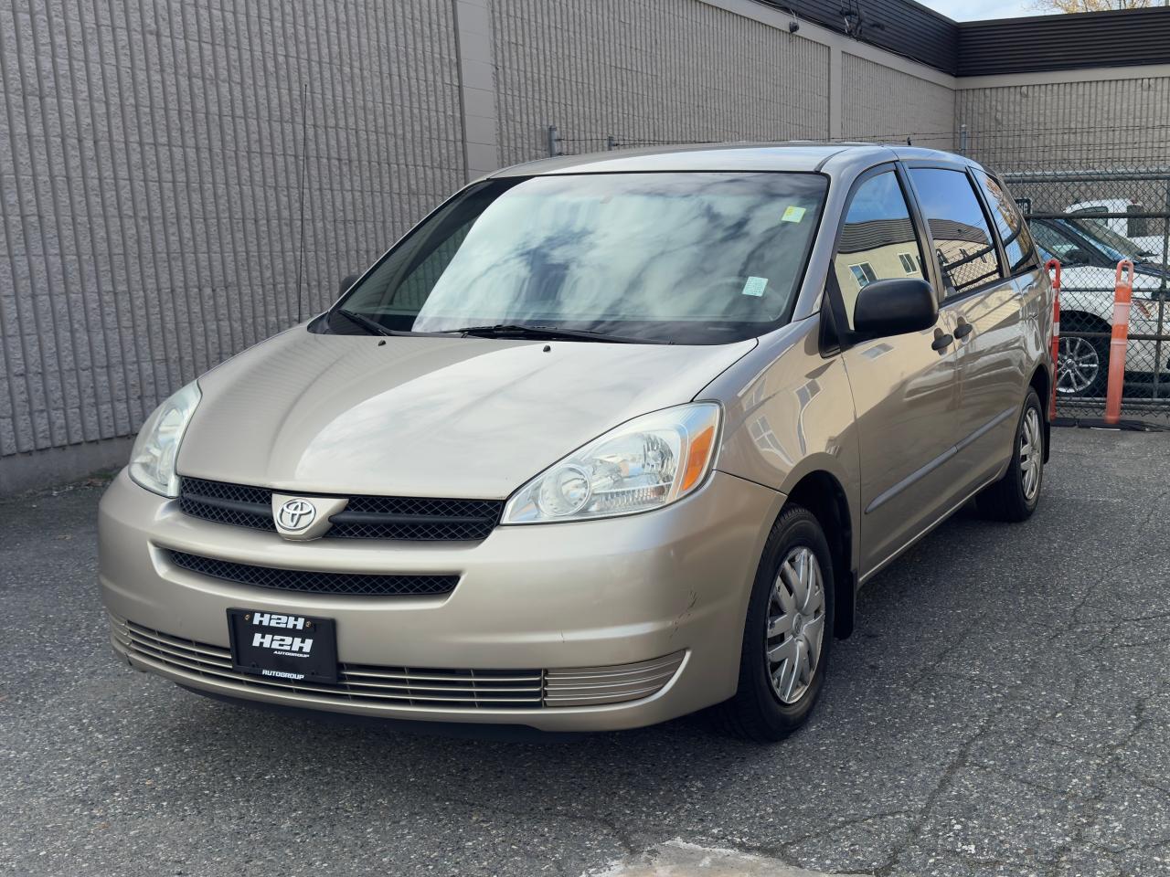 Used 2005 Toyota Sienna CE FINANCING AVAILABLE for sale in Langley, BC