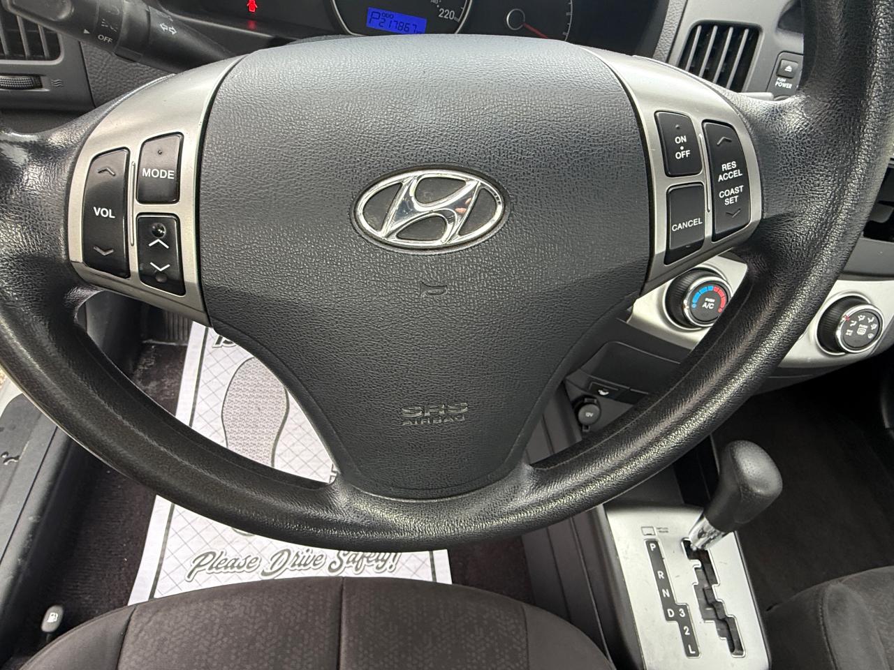 2010 Hyundai Elantra GLS - Photo #13