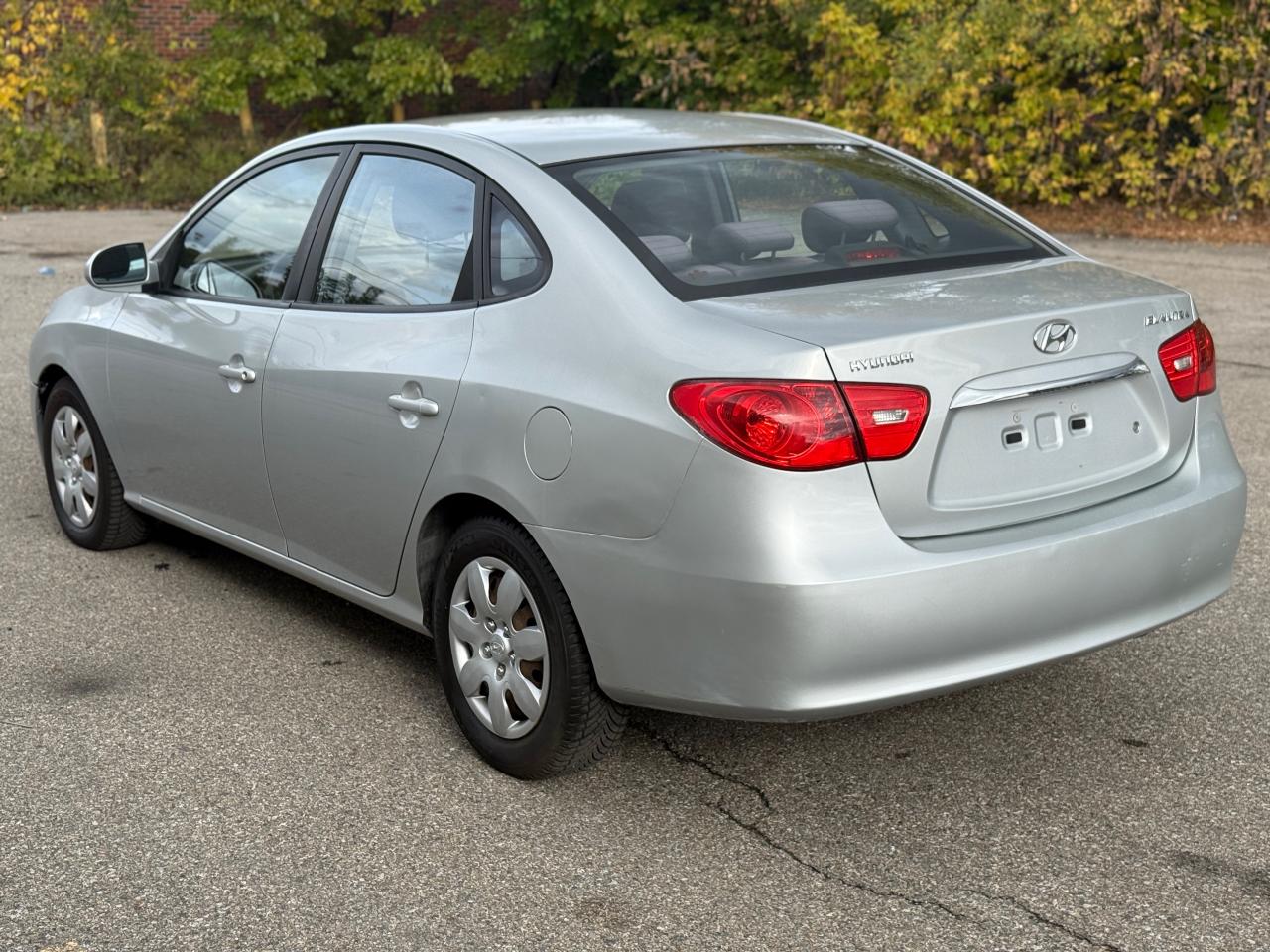 2010 Hyundai Elantra GLS - Photo #7