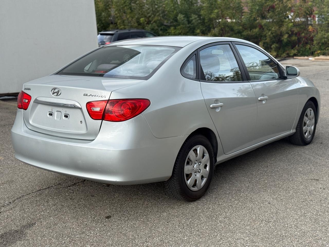 2010 Hyundai Elantra GLS - Photo #5