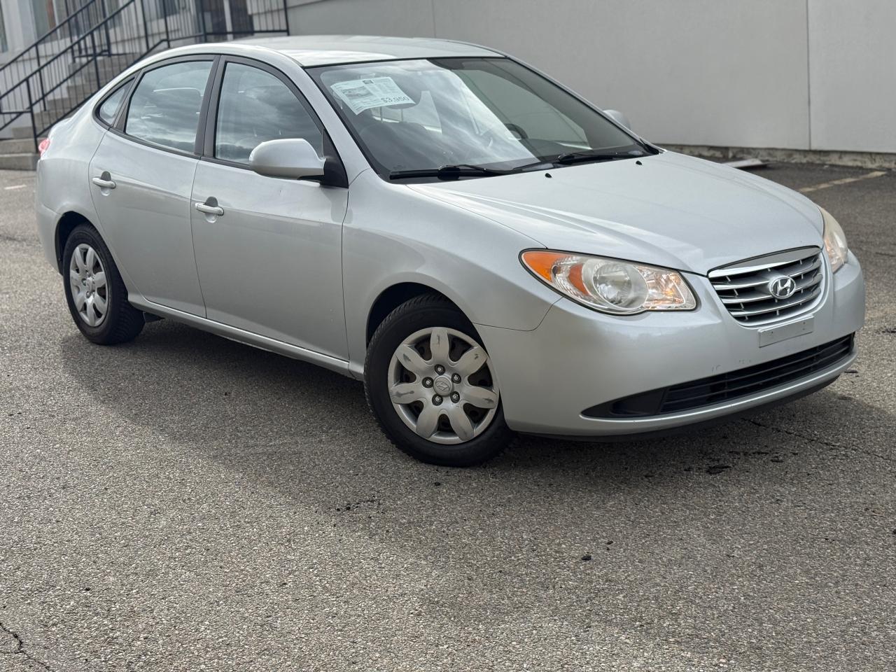 2010 Hyundai Elantra 4dr Sdn Auto GLS Photo2