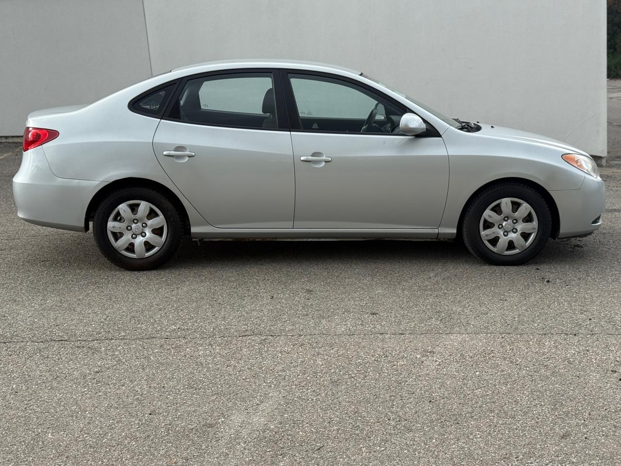 2010 Hyundai Elantra GLS - Photo #4