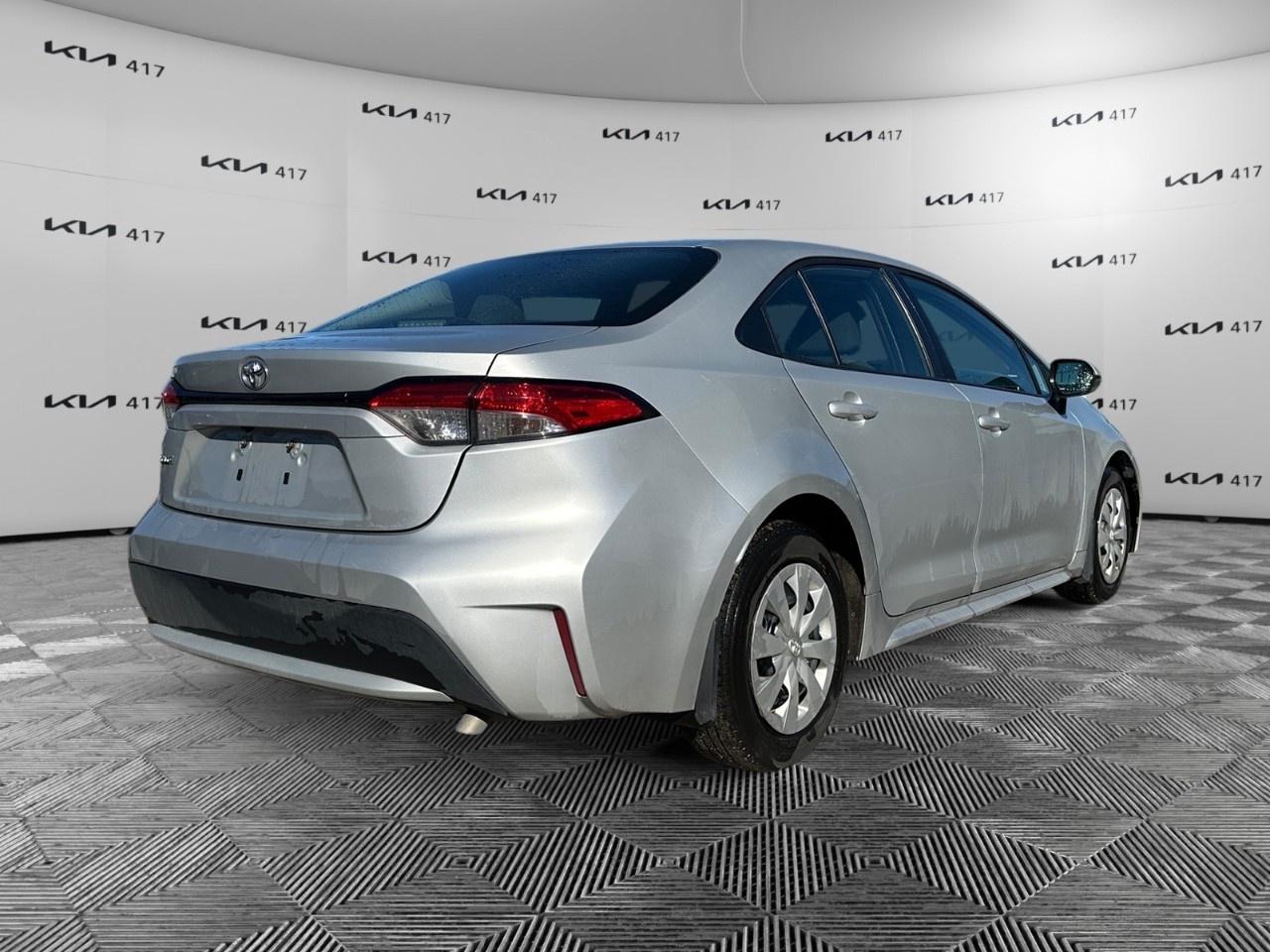 2022 Toyota Corolla L CVT Photo