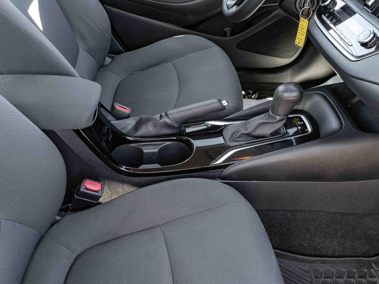 2022 Toyota Corolla L CVT Photo