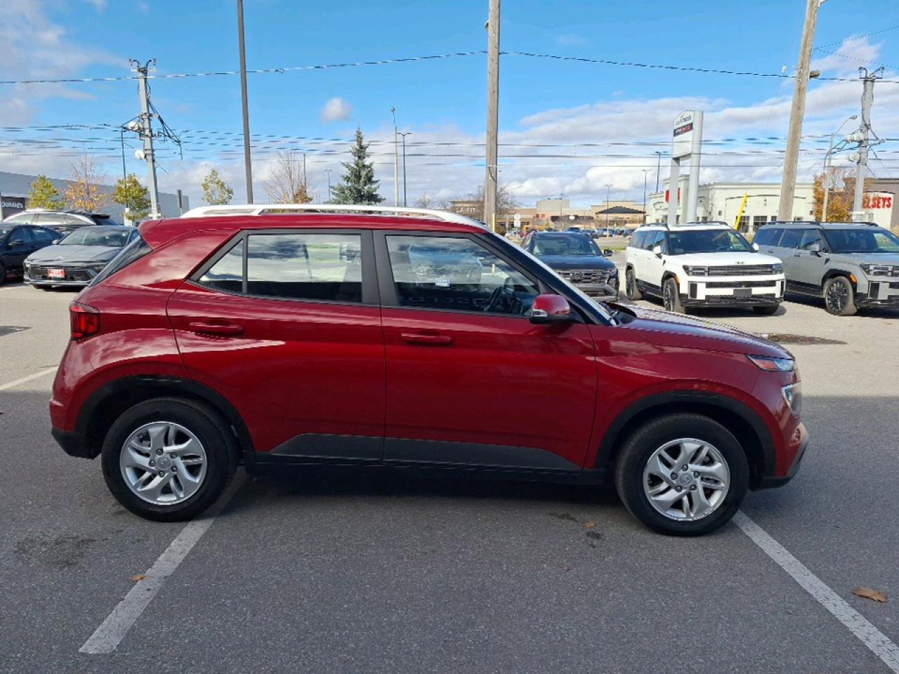 2022 Hyundai Venue PREFERRED Photo