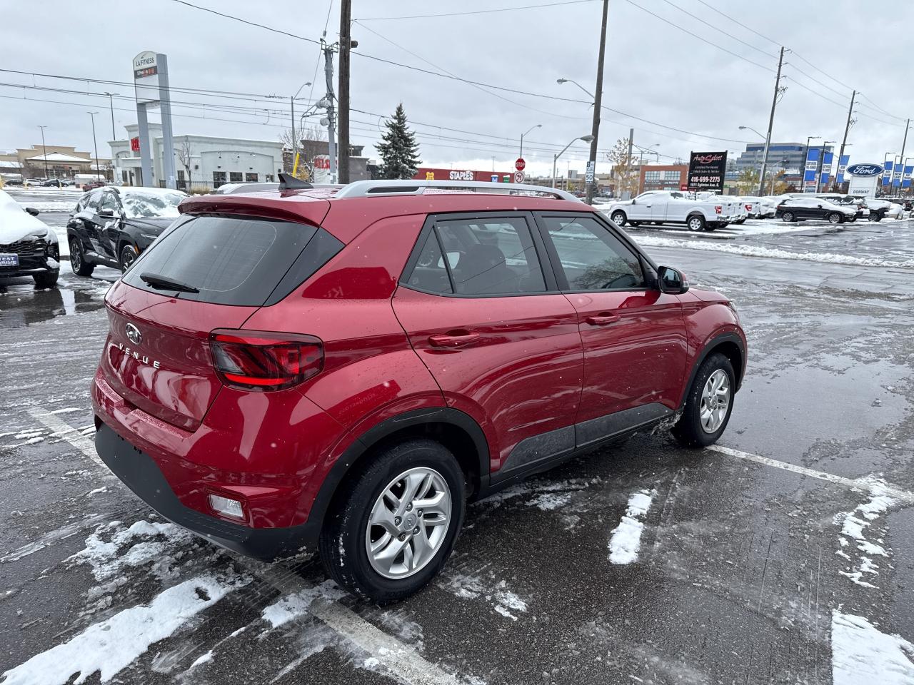 2022 Hyundai Venue PREFERRED Photo