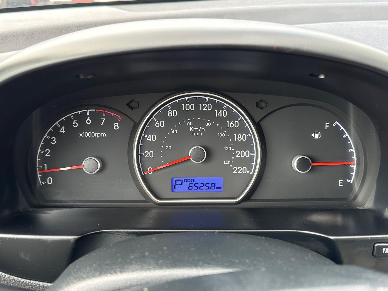 2010 Hyundai Elantra GLS, AUTO, 4 CYLINDER, ONLY 65KMS, CERTIFIED - Photo #13