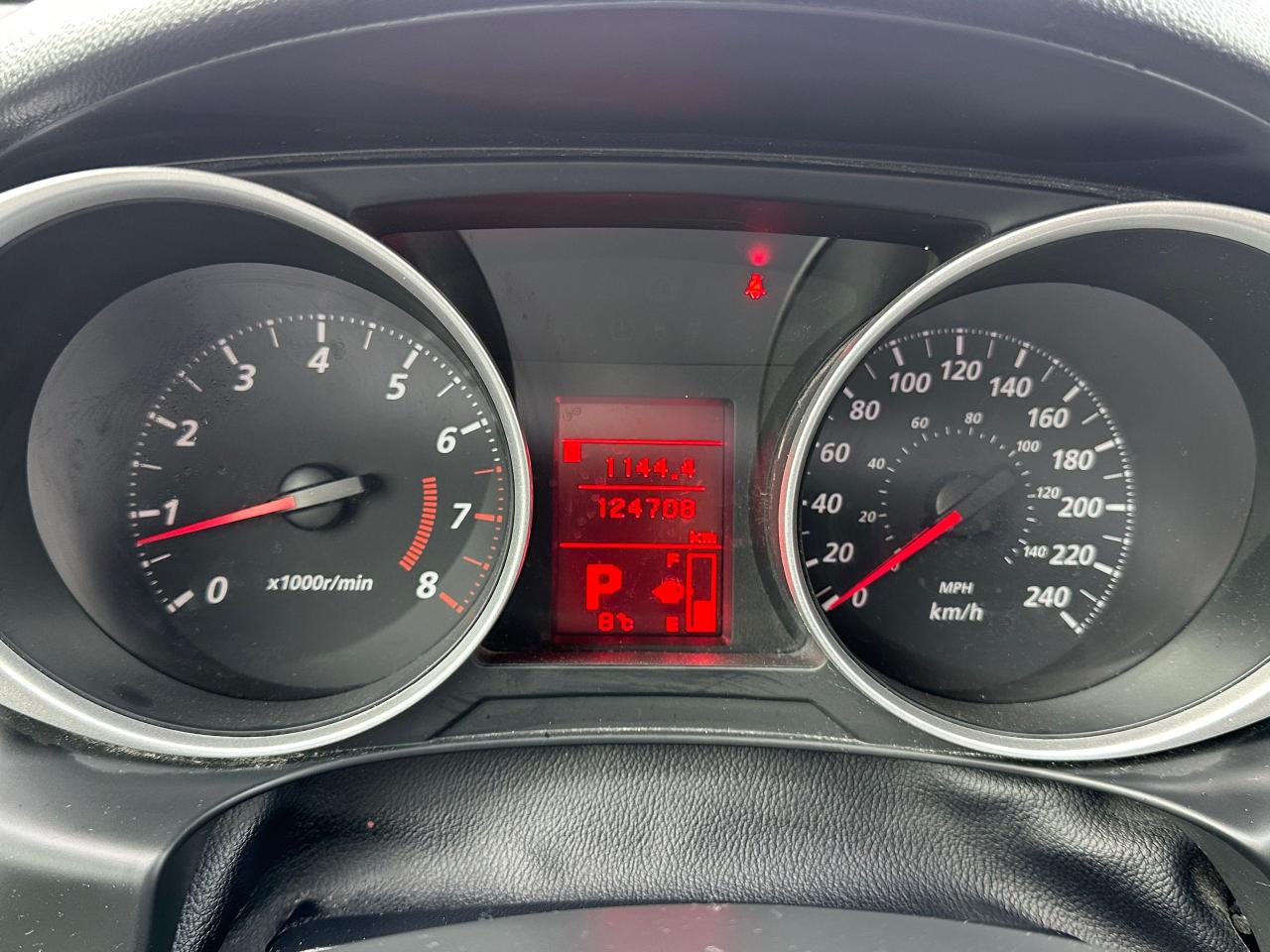 2014 Mitsubishi RVR AUTO, ALLOYS, ONLY 124KMS, 4 CYL, CERTIFIED - Photo #14