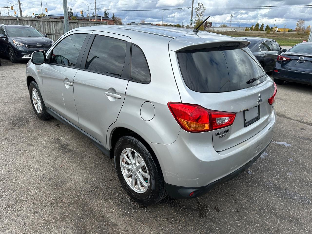 2014 Mitsubishi RVR AUTO, ALLOYS, ONLY 124KMS, 4 CYL, CERTIFIED - Photo #3