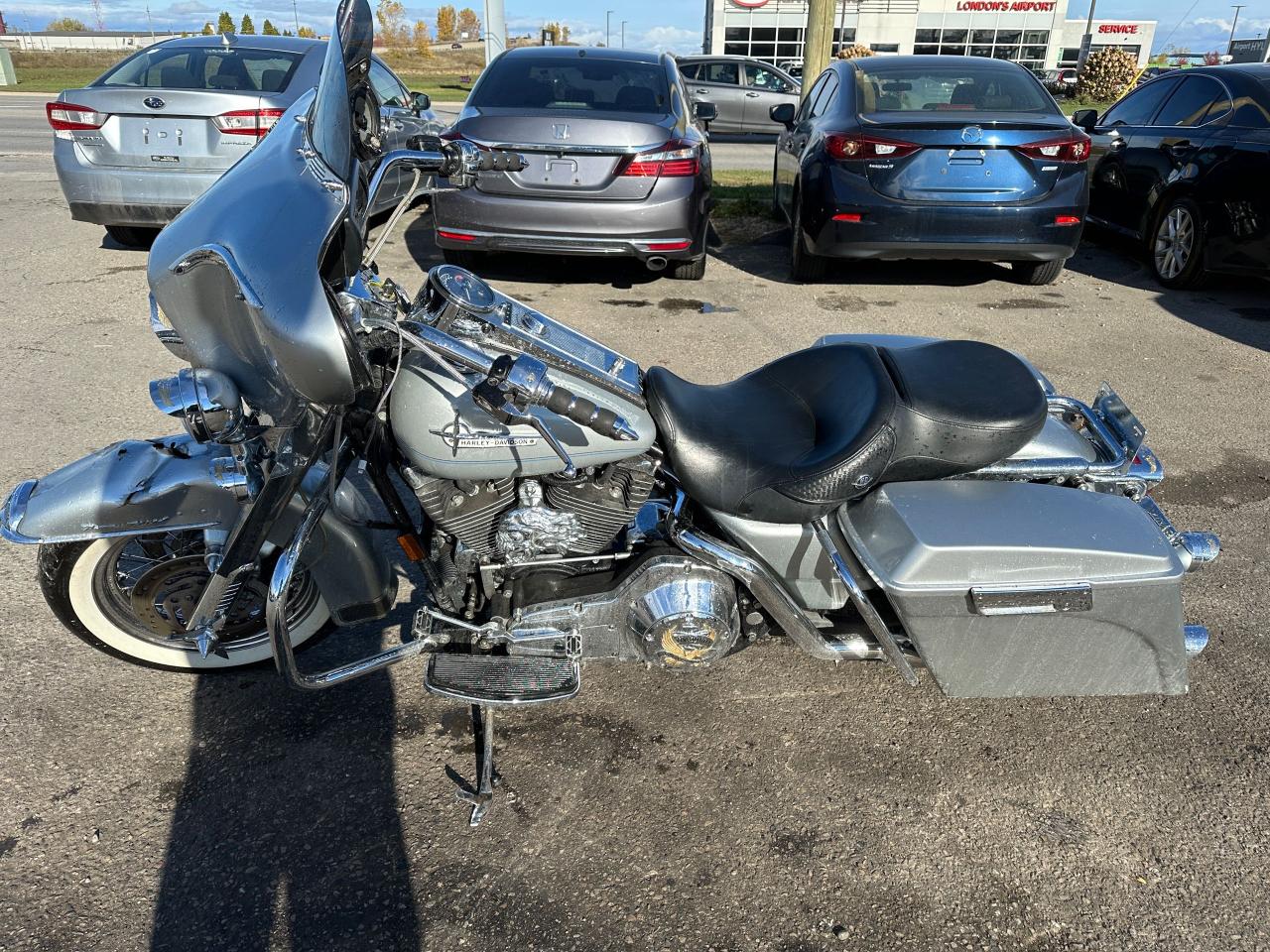 2005 Harley-Davidson ROAD KING ROADKING, MANY UPGRADES, STRETCHED BAGS, AS IS - Photo #2