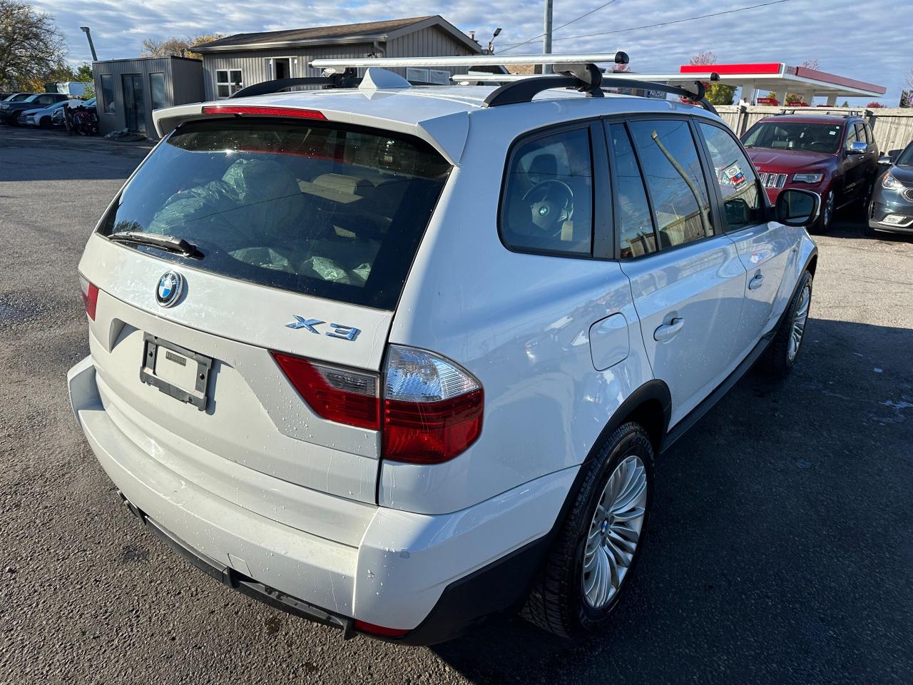2010 BMW X3 28i, RUNS WELL, AWD, 2 SETS OF WHEELS, AS IS - Photo #5