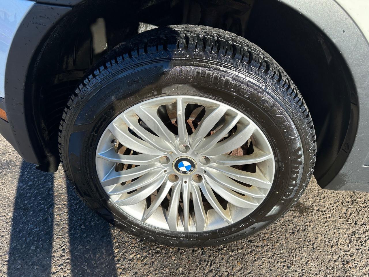 2010 BMW X3 28i, RUNS WELL, AWD, 2 SETS OF WHEELS, AS IS - Photo #9
