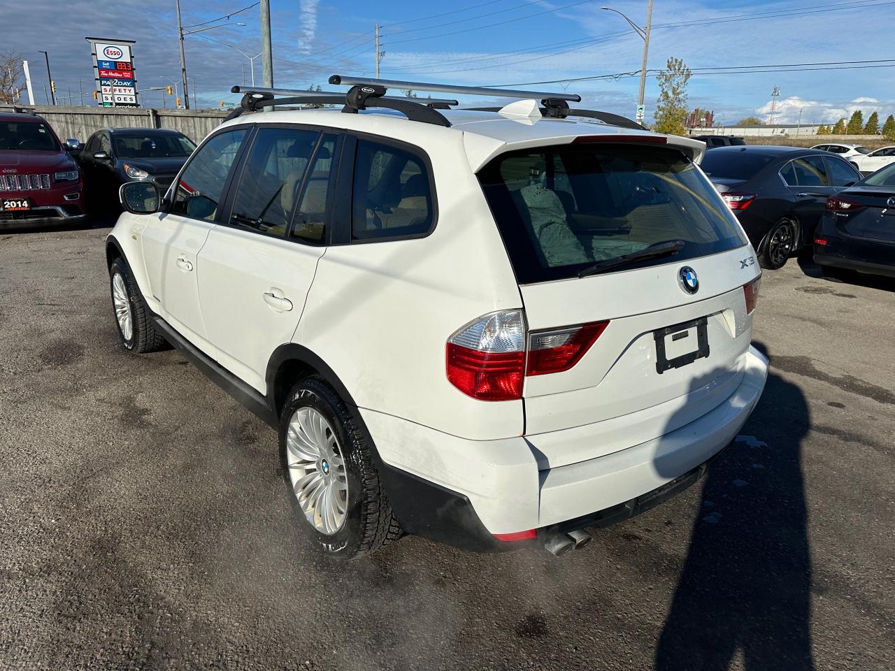 2010 BMW X3 28i, RUNS WELL, AWD, 2 SETS OF WHEELS, AS IS - Photo #3