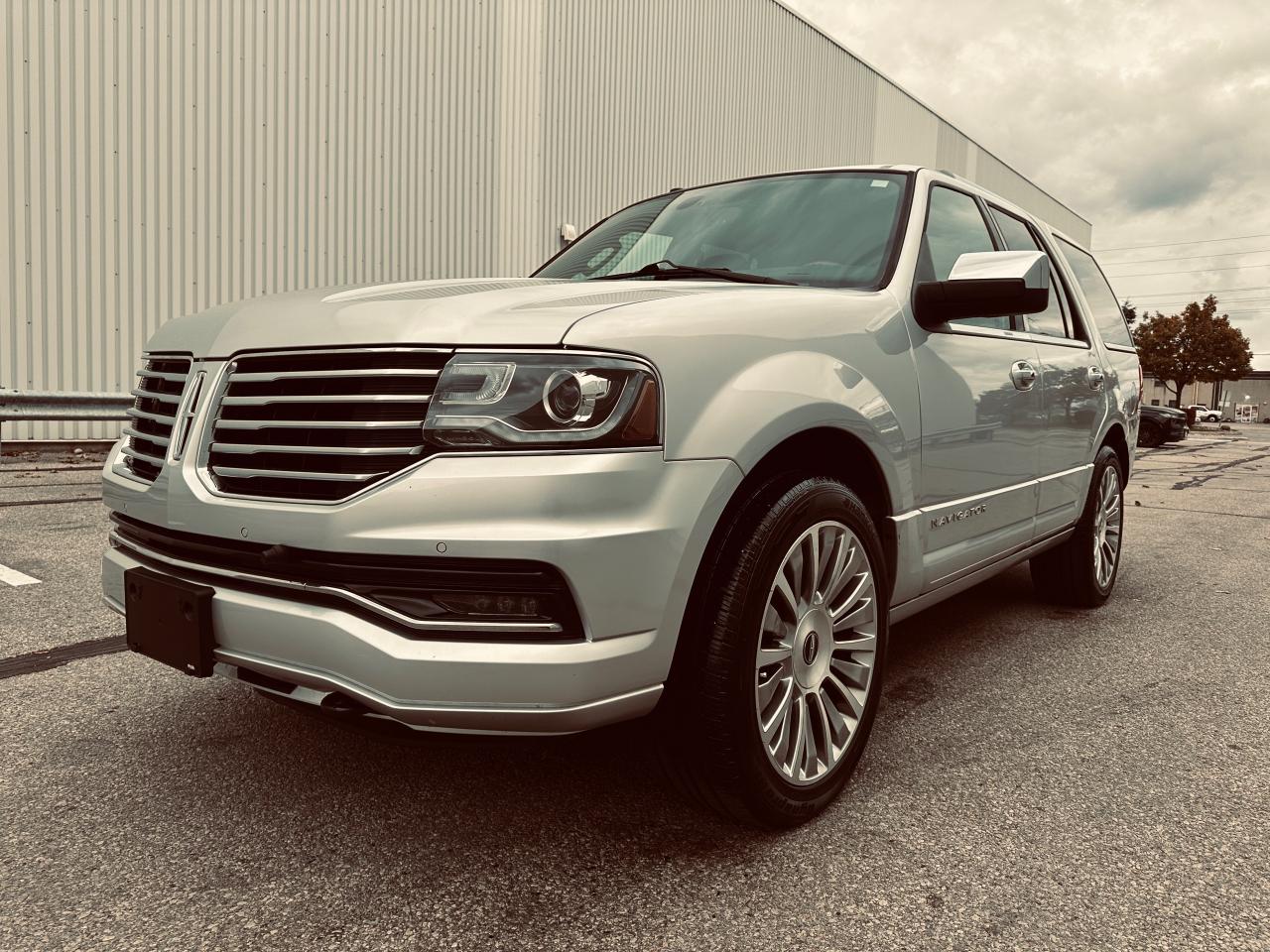 2015 Lincoln Navigator Premium Photo4