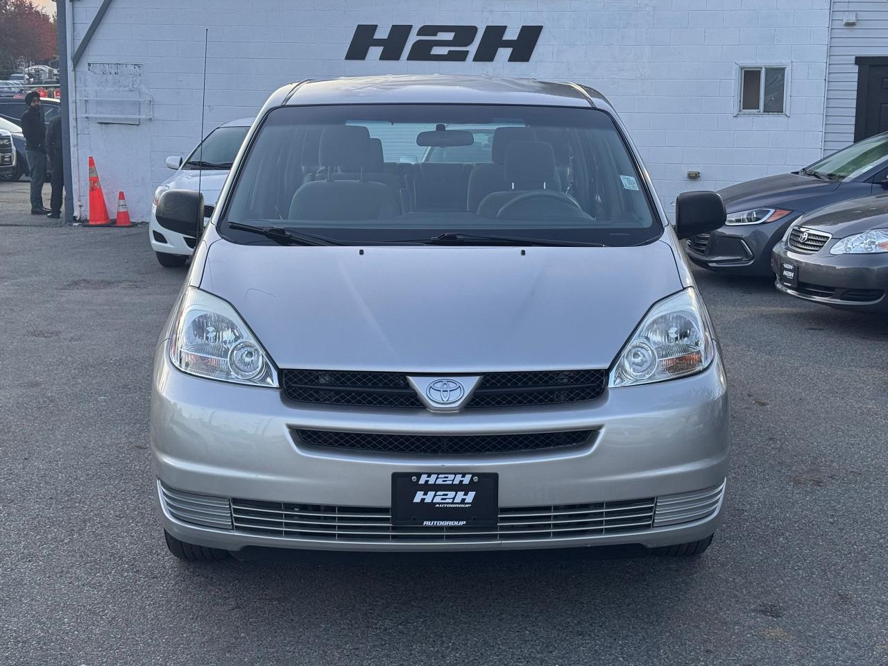 Used 2004 Toyota Sienna CE FINANCING AVAILABLE for sale in Langley, BC