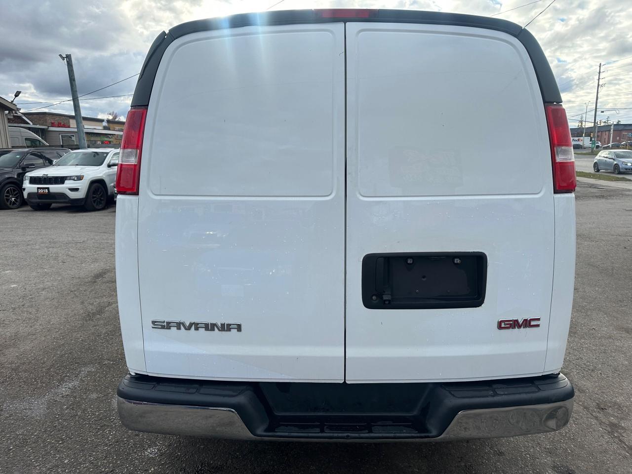 2020 GMC Savana Cargo Van 2500, V6, ONLY 65KMS, CERTIFIED Photo3