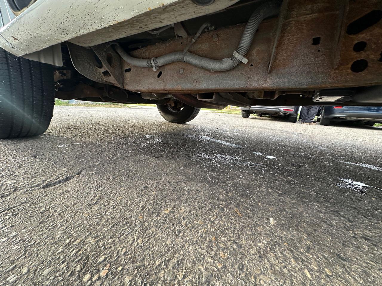 2020 GMC Savana Cargo Van 2500, V6, ONLY 65KMS, CERTIFIED - Photo #15