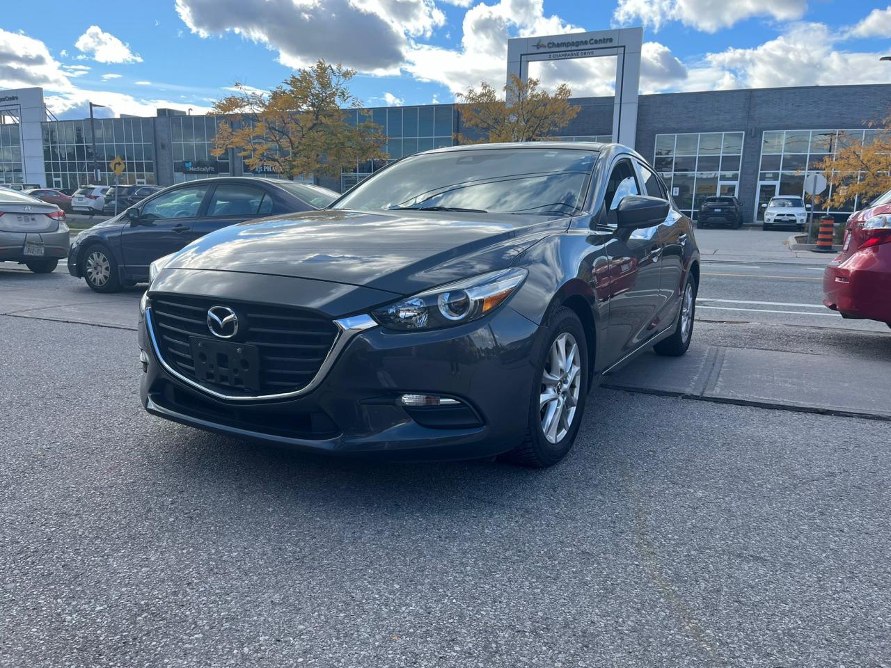 2018 Mazda MAZDA3 GS AUTO - Photo #2