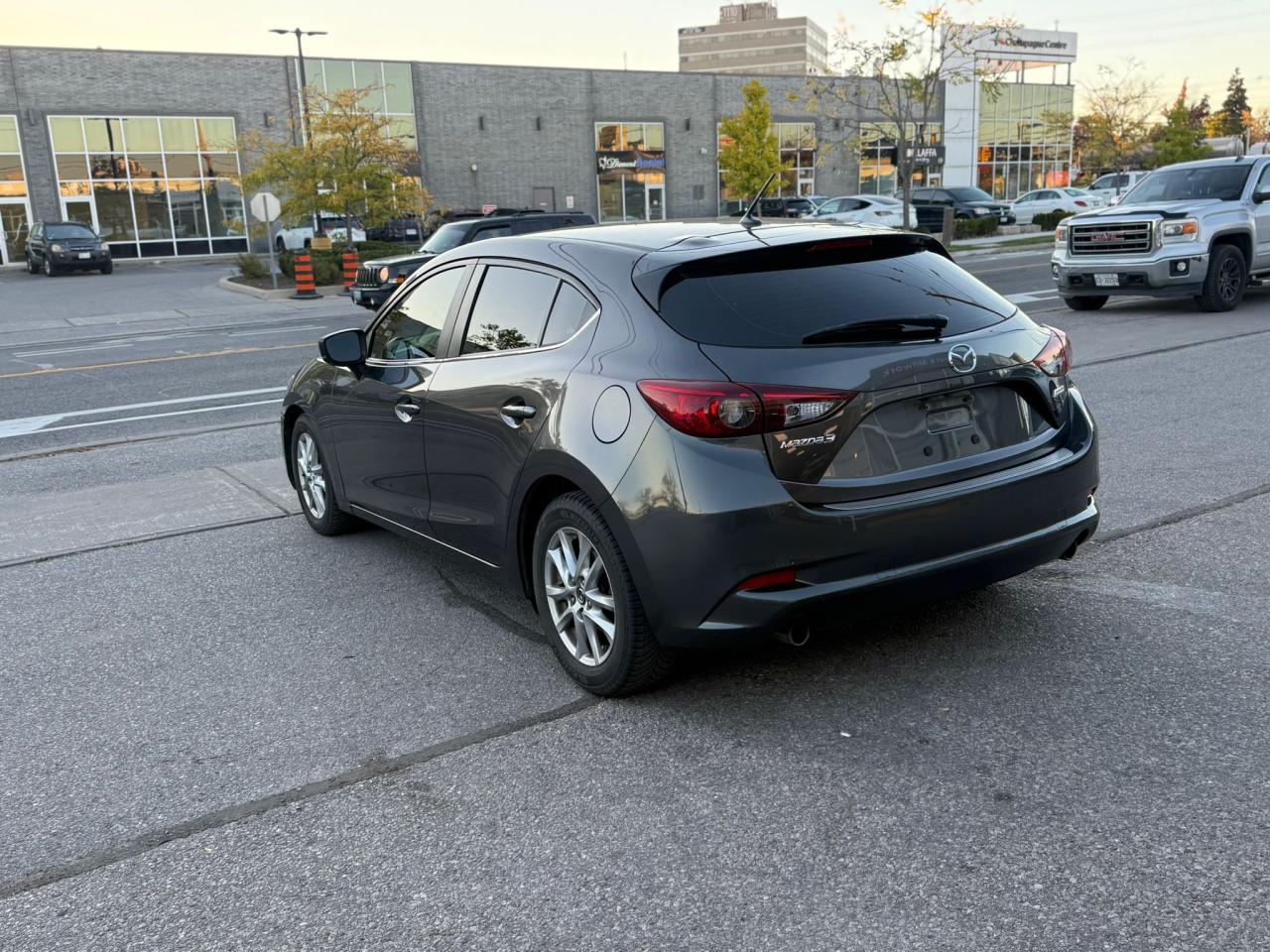 2018 Mazda MAZDA3 GS AUTO - Photo #11