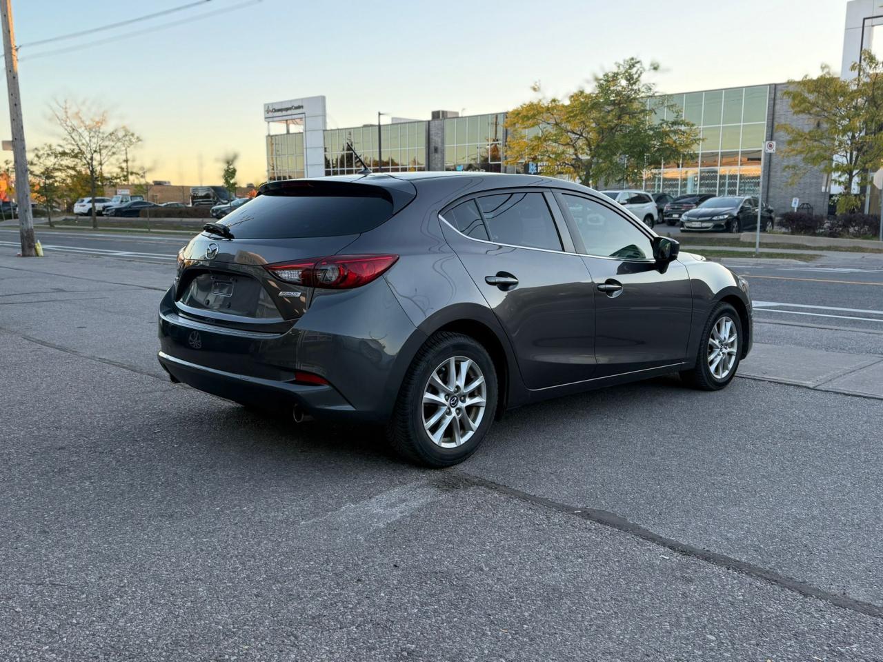 2018 Mazda MAZDA3 GS AUTO - Photo #14