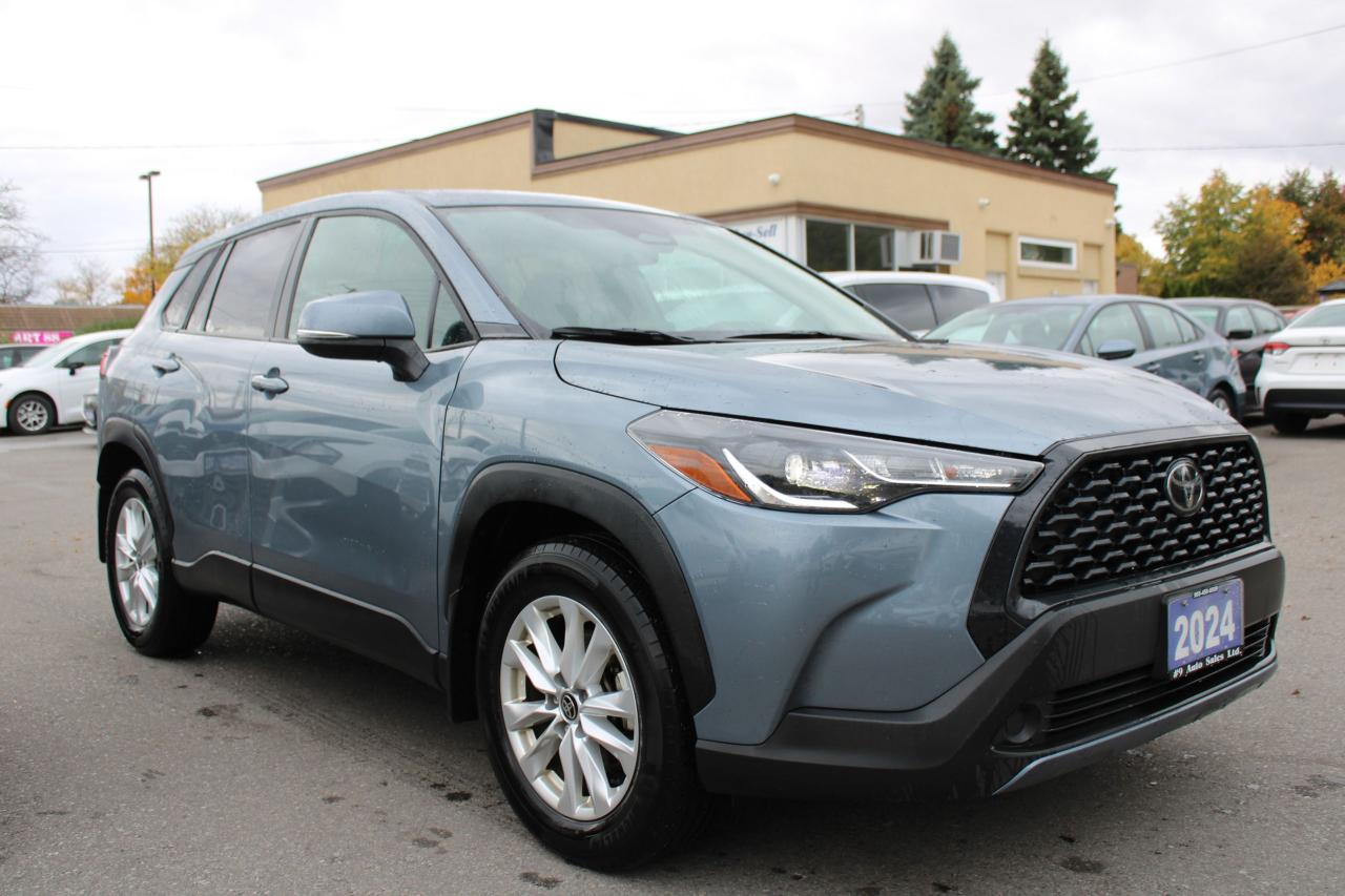 Used 2024 Toyota Corolla Cross LE AWD for sale in Brampton, ON