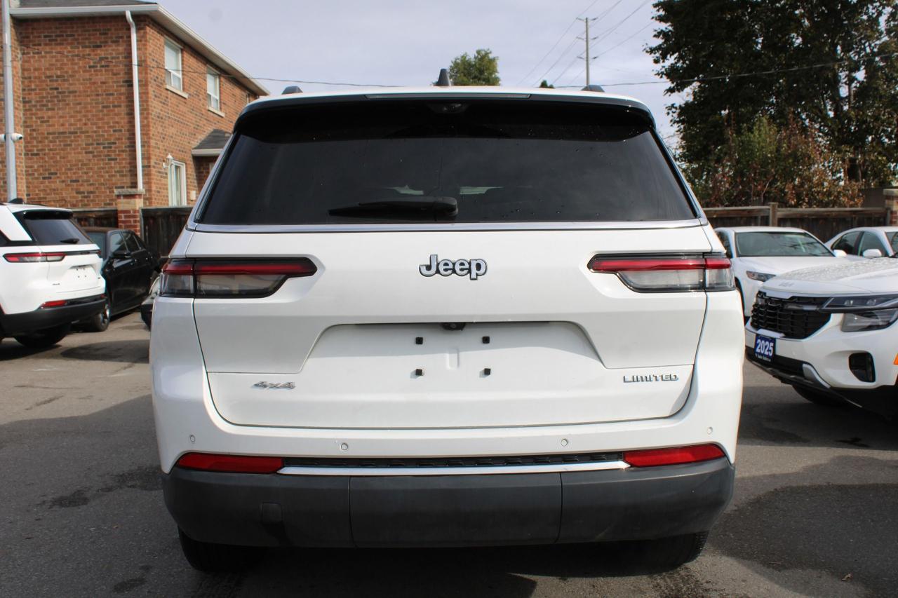 2023 Jeep Grand Cherokee L Limited 4x4 - Photo #5