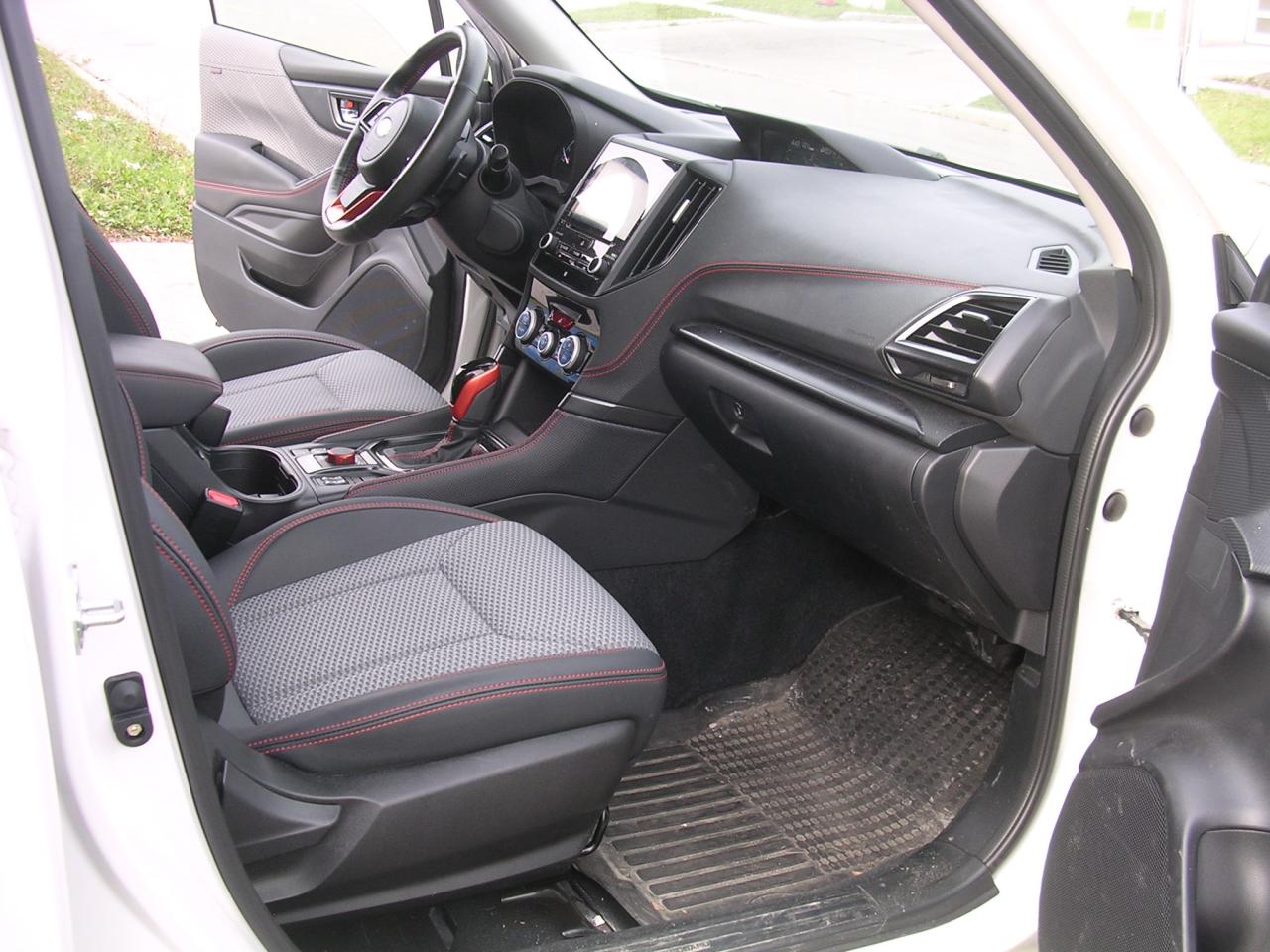 2022 Subaru Forester Sport CVT - Photo #12