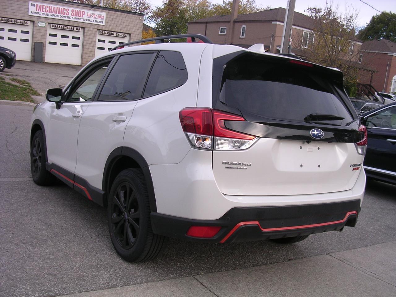2022 Subaru Forester Sport CVT - Photo #5