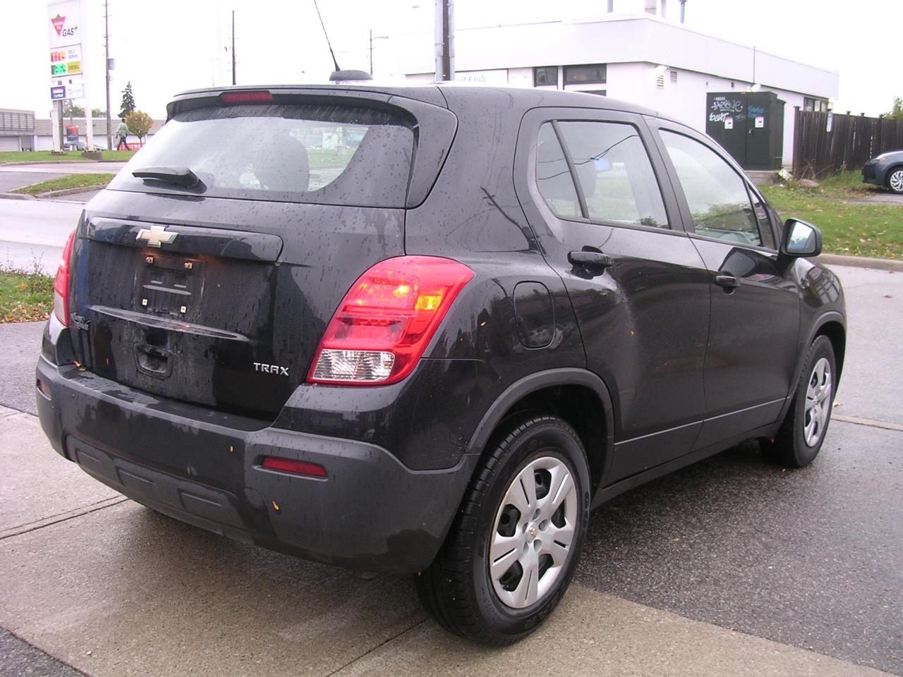 2015 Chevrolet Trax Fwd 4dr Ls Photo2