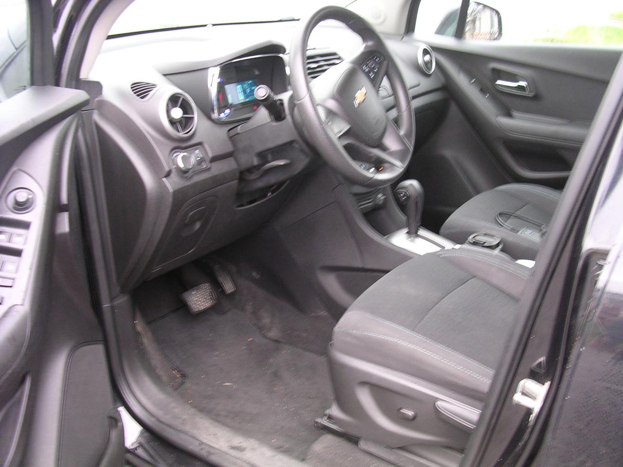 2015 Chevrolet Trax Fwd 4dr Ls - Photo #5